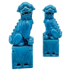 Paire (2) de porte-encens / sphinx chinois en forme de chien Fu, 20e siècle
