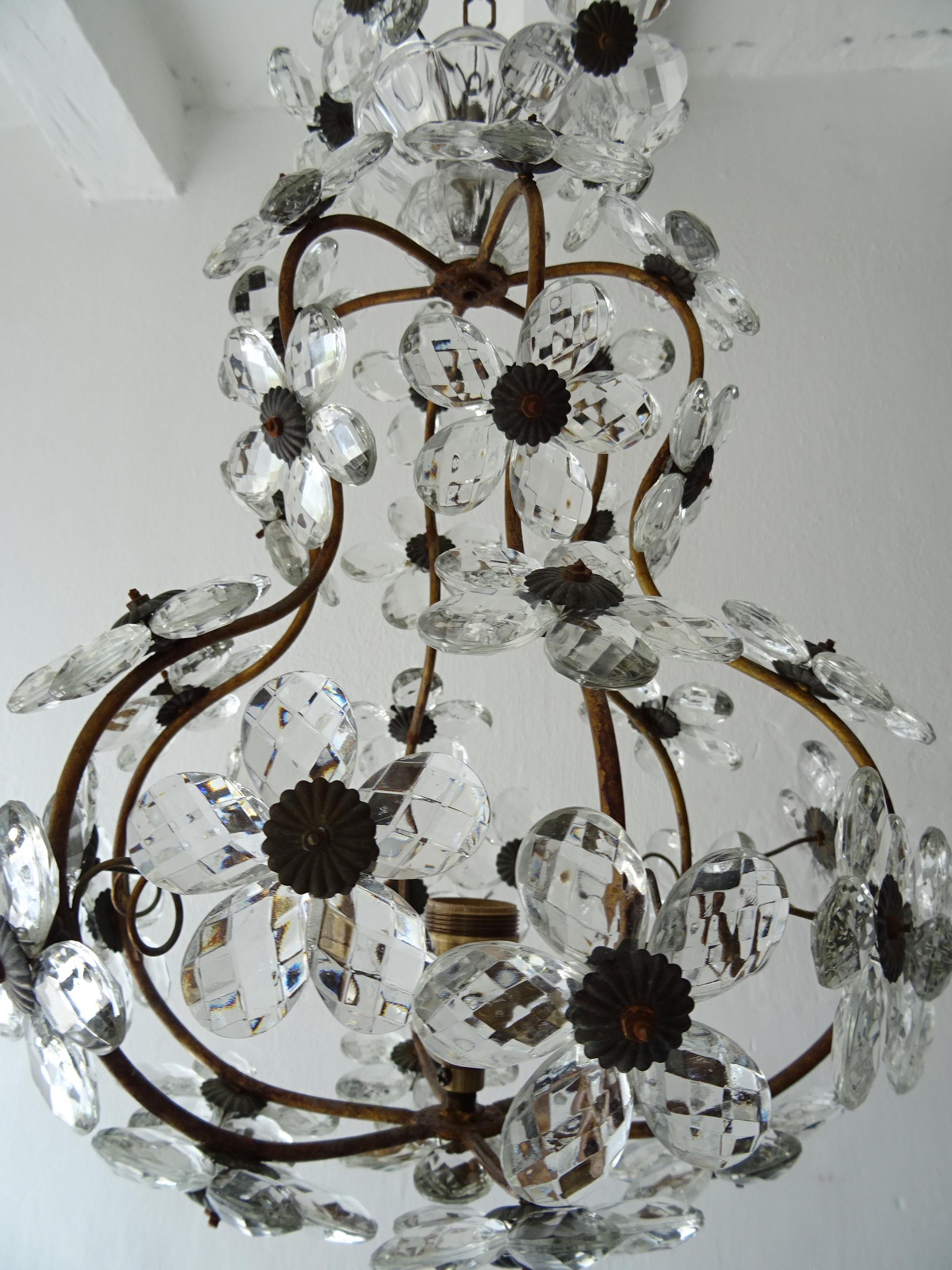 Early 20th Century Pair (2) French Clear Flower Crystal Prisms Maison Baguès Style Chandeliers For Sale