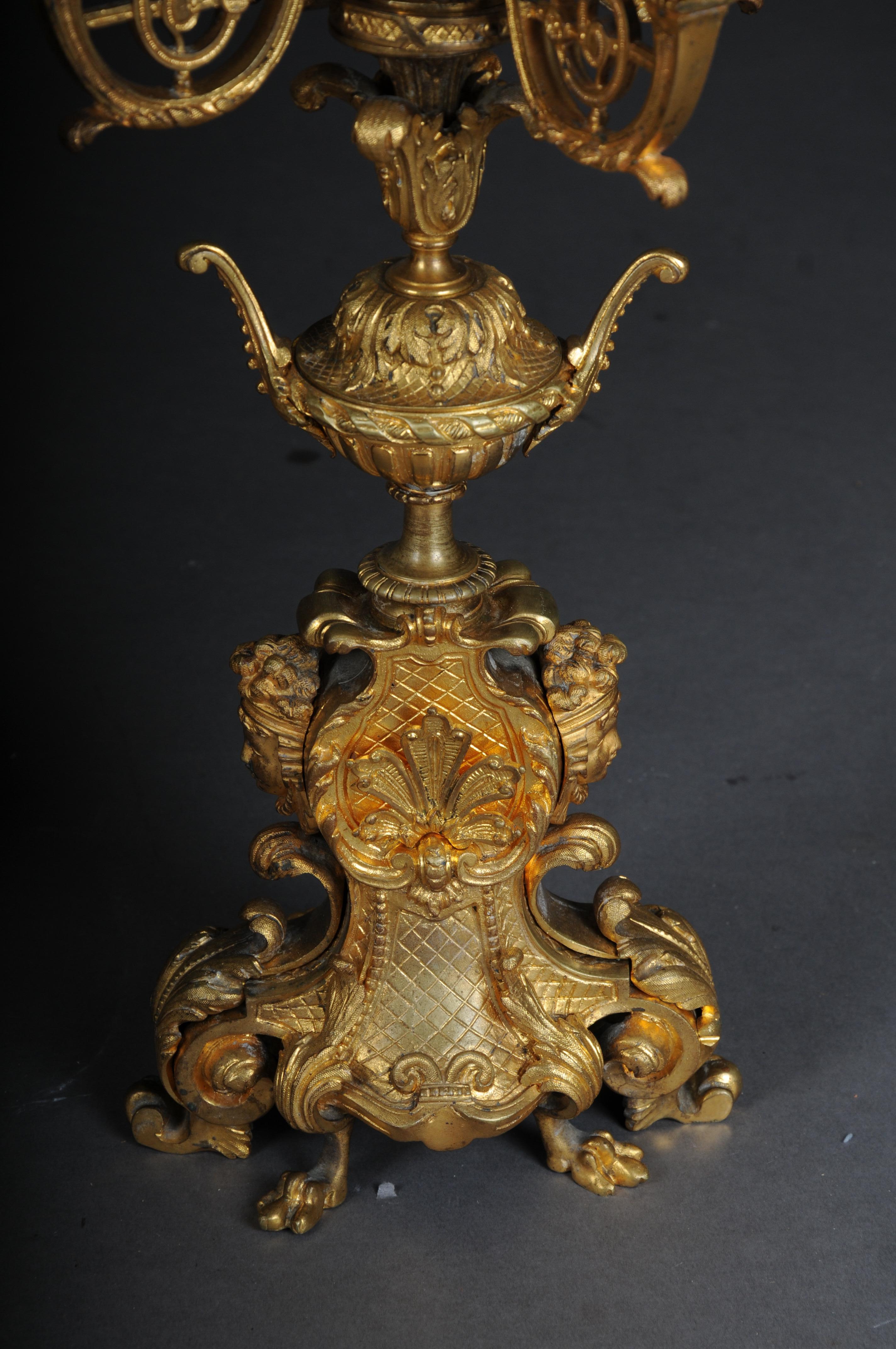 Paar (2) französische Historismus-Kerzenleuchter, vergoldete Bronze um 1880 im Angebot 4