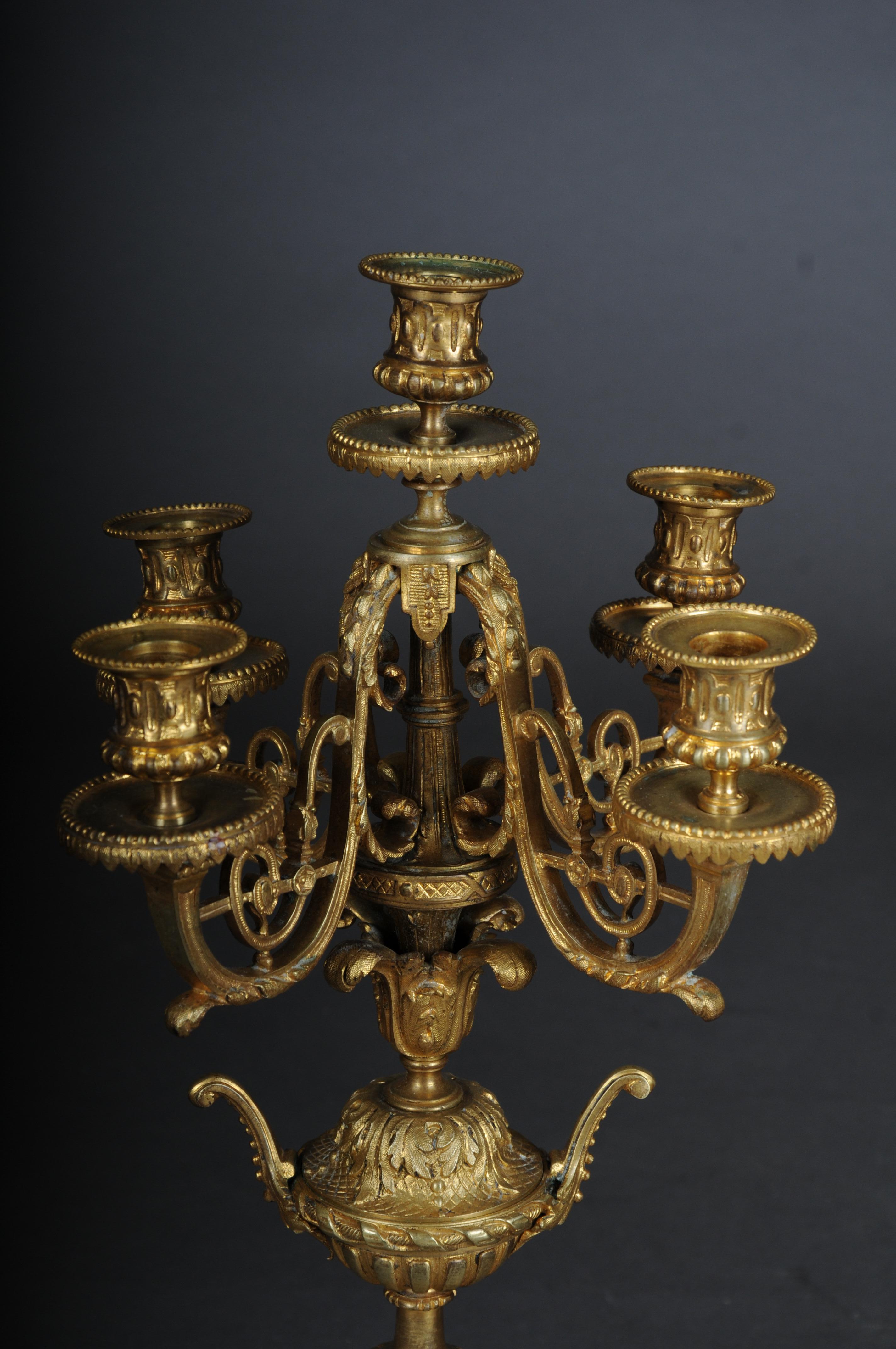 Paar (2) französische Historismus-Kerzenleuchter, vergoldete Bronze um 1880 im Angebot 1
