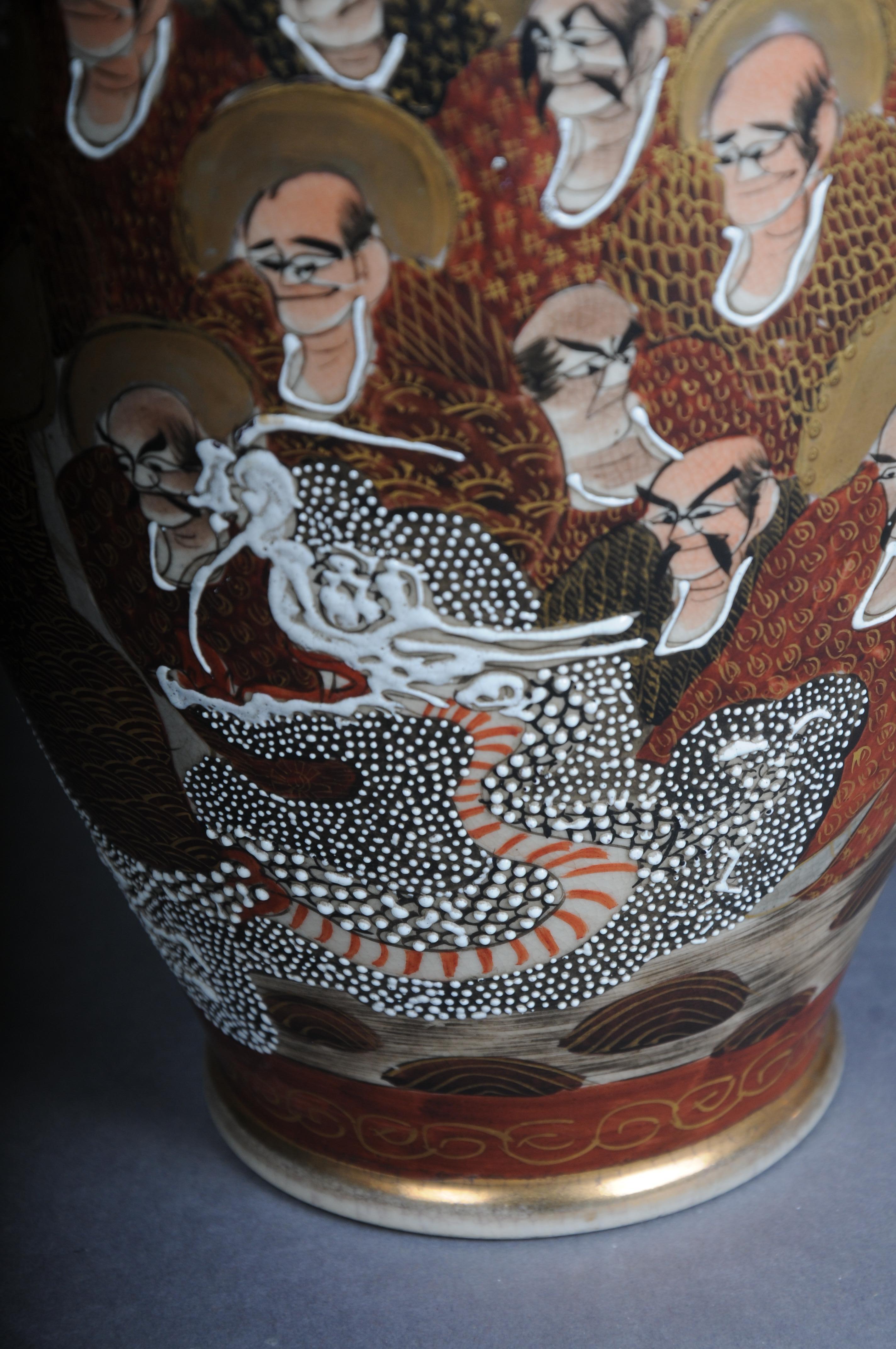 Paire (2) de vases japonais Satsuma, Choshuzan, poterie japonaise Satsuma, période Meiji en vente 7