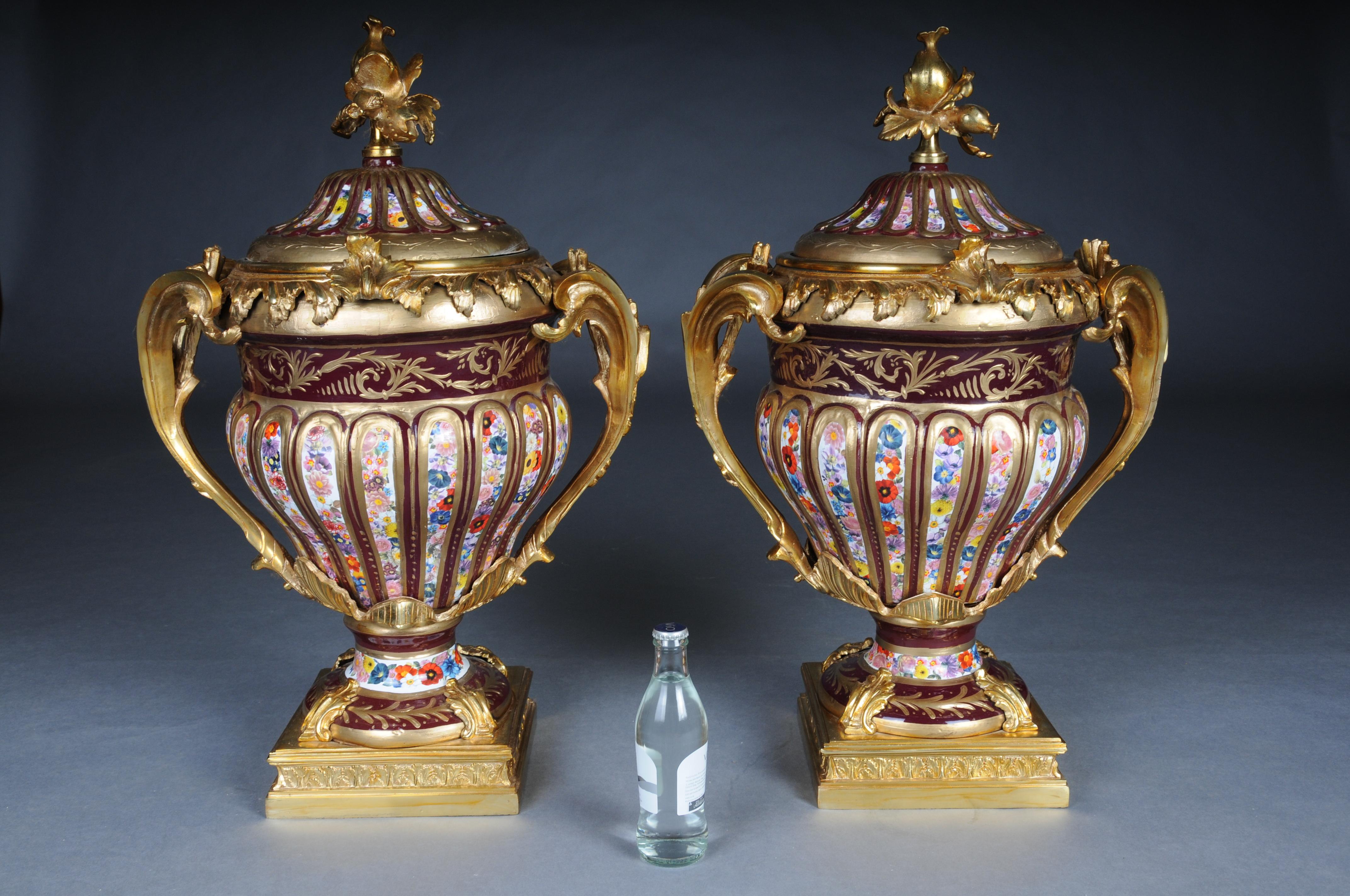 Pair (2) Magnificent and Decorative Gold Lidded Vases For Sale 9