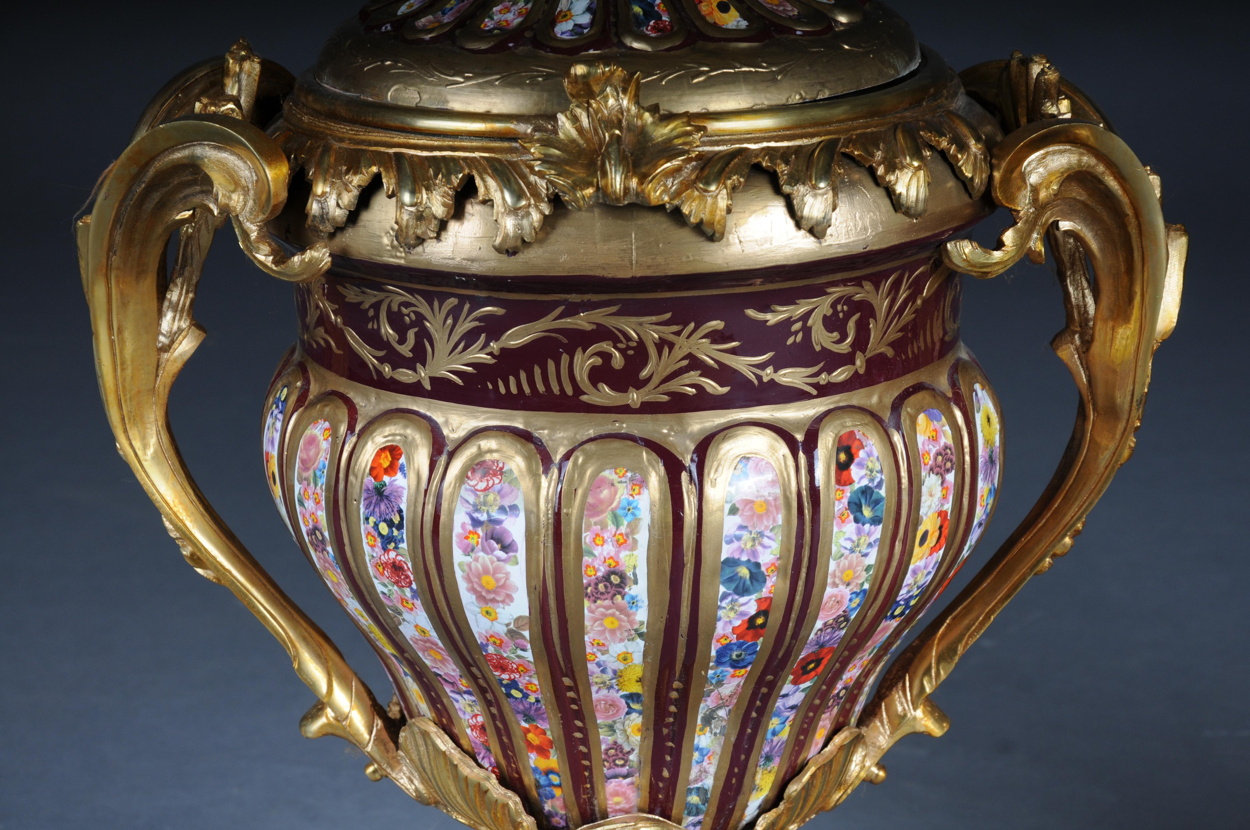 Hand-Crafted Pair (2) Magnificent and Decorative Gold Lidded Vases For Sale