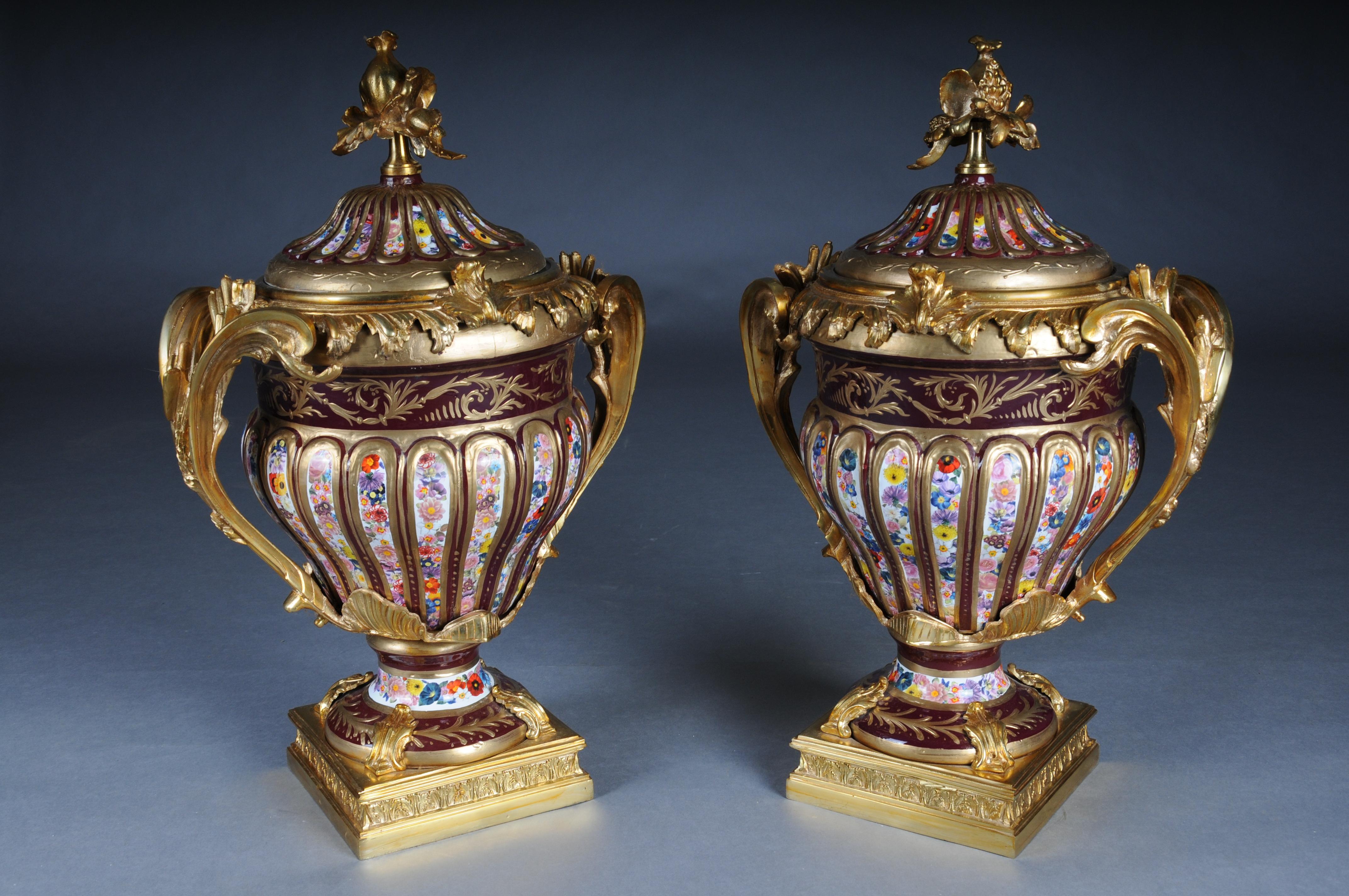 Pair (2) Magnificent and Decorative Gold Lidded Vases For Sale 1