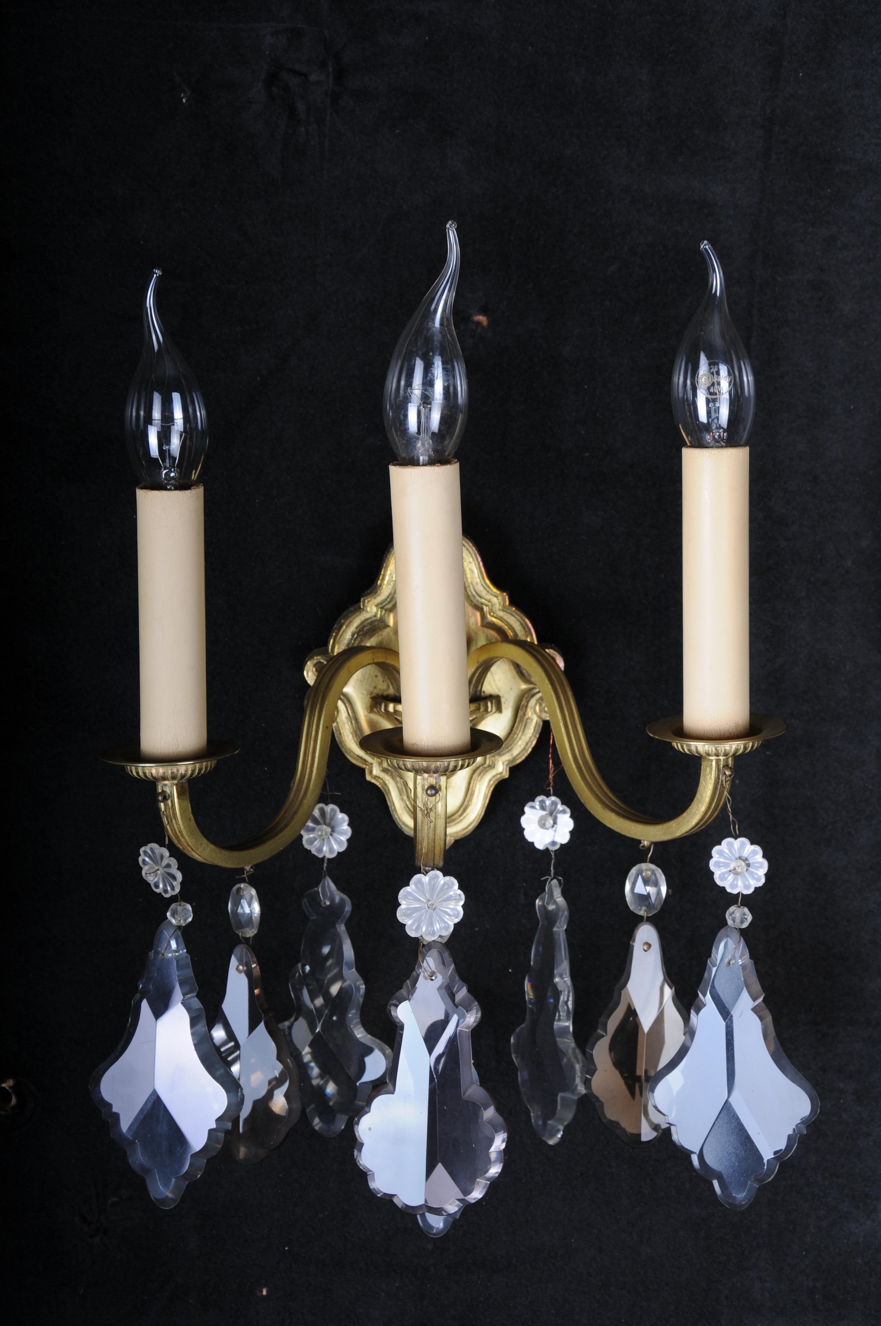 Pareja (2) de apliques clásicos franceses de cristal, siglo XX. en Bueno estado para la venta en Berlin, DE