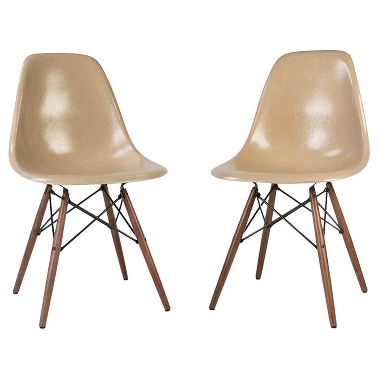 Pair of '2' Greige Herman Miller Eames DSW Side Shell Chair For Sale