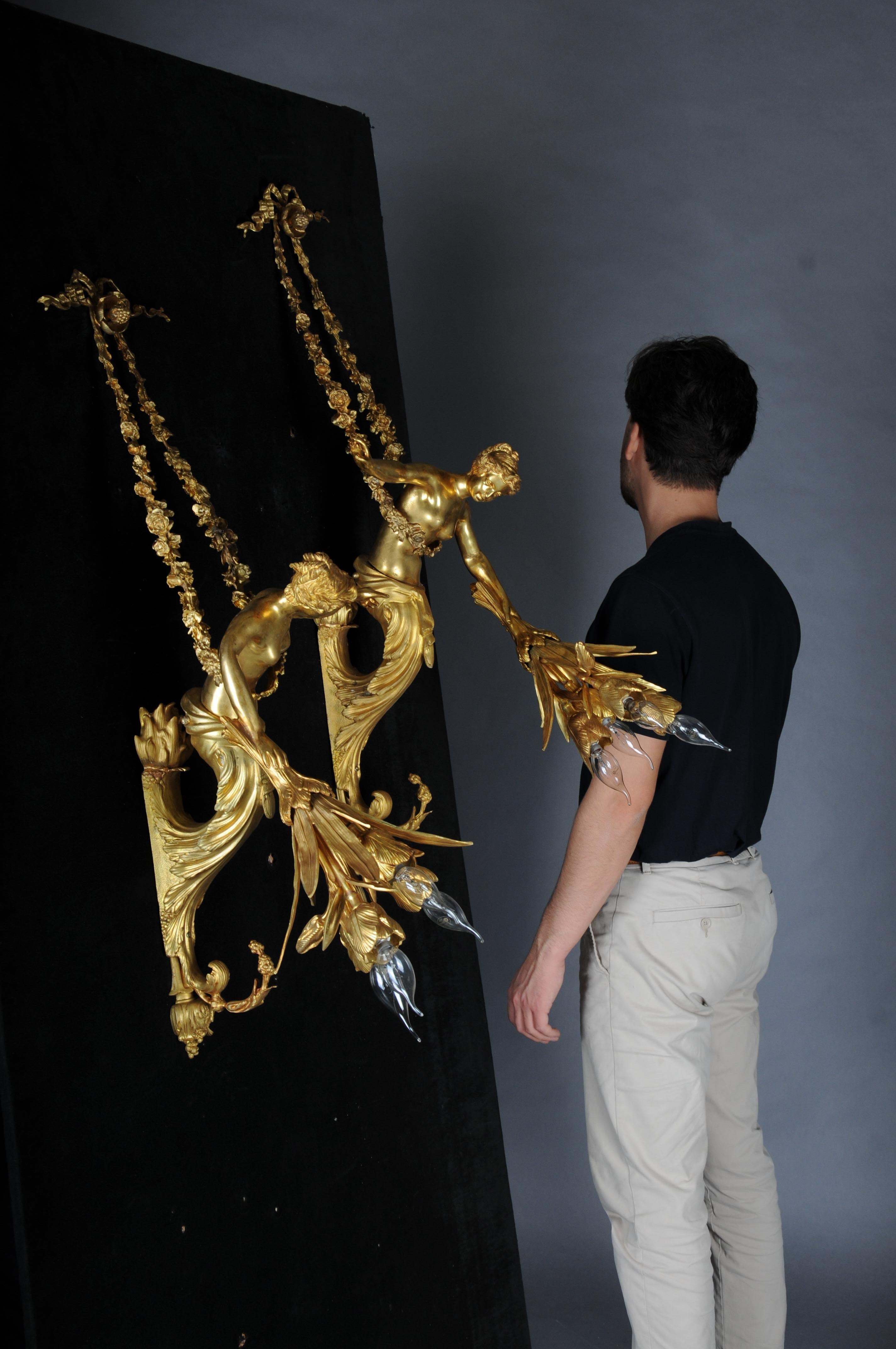 Paire (2) d'appliques françaises uniques, bronze doré, Paris, 20e siècle en vente 13