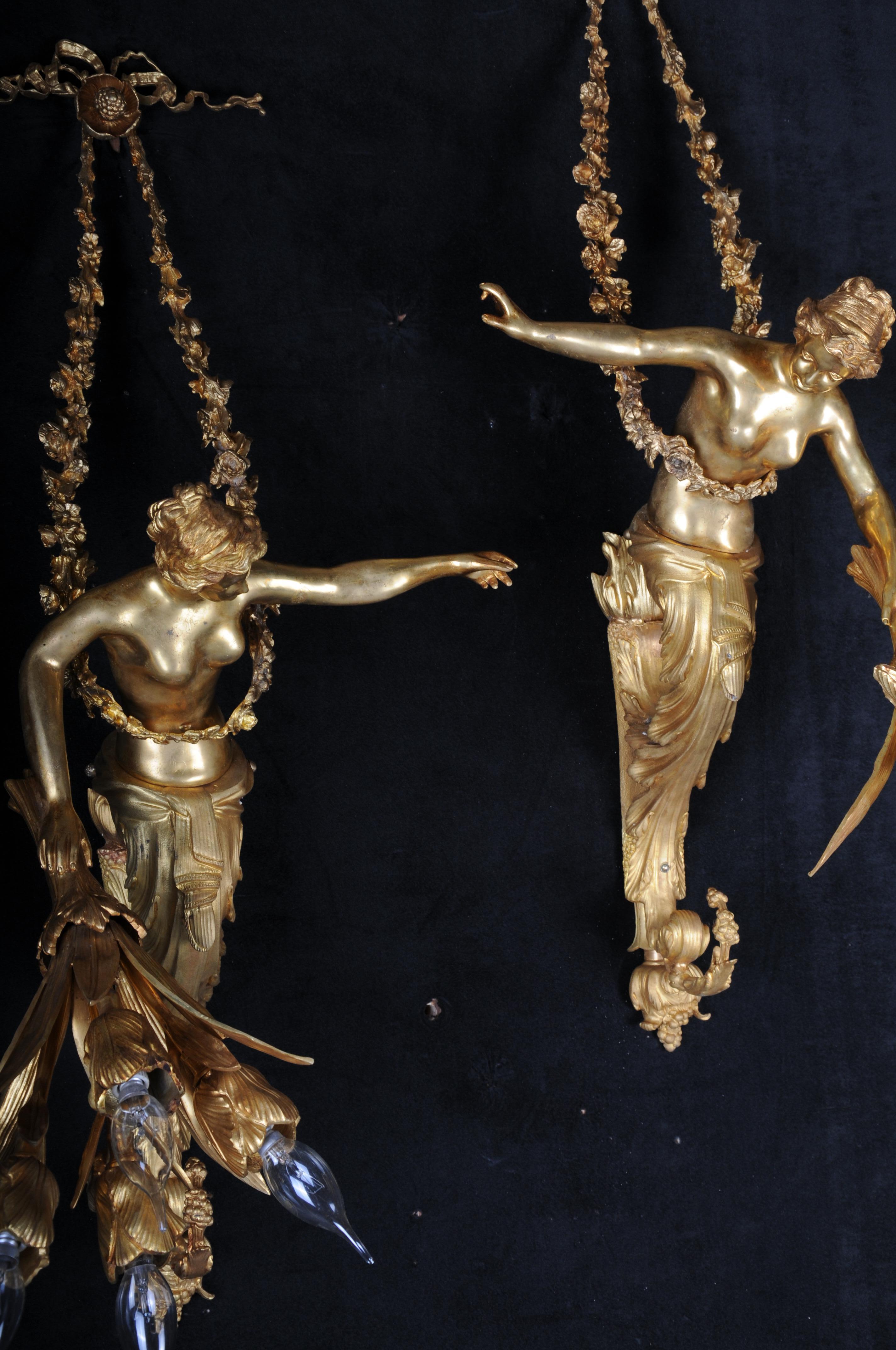 Empire Paire (2) d'appliques françaises uniques, bronze doré, Paris, 20e siècle en vente