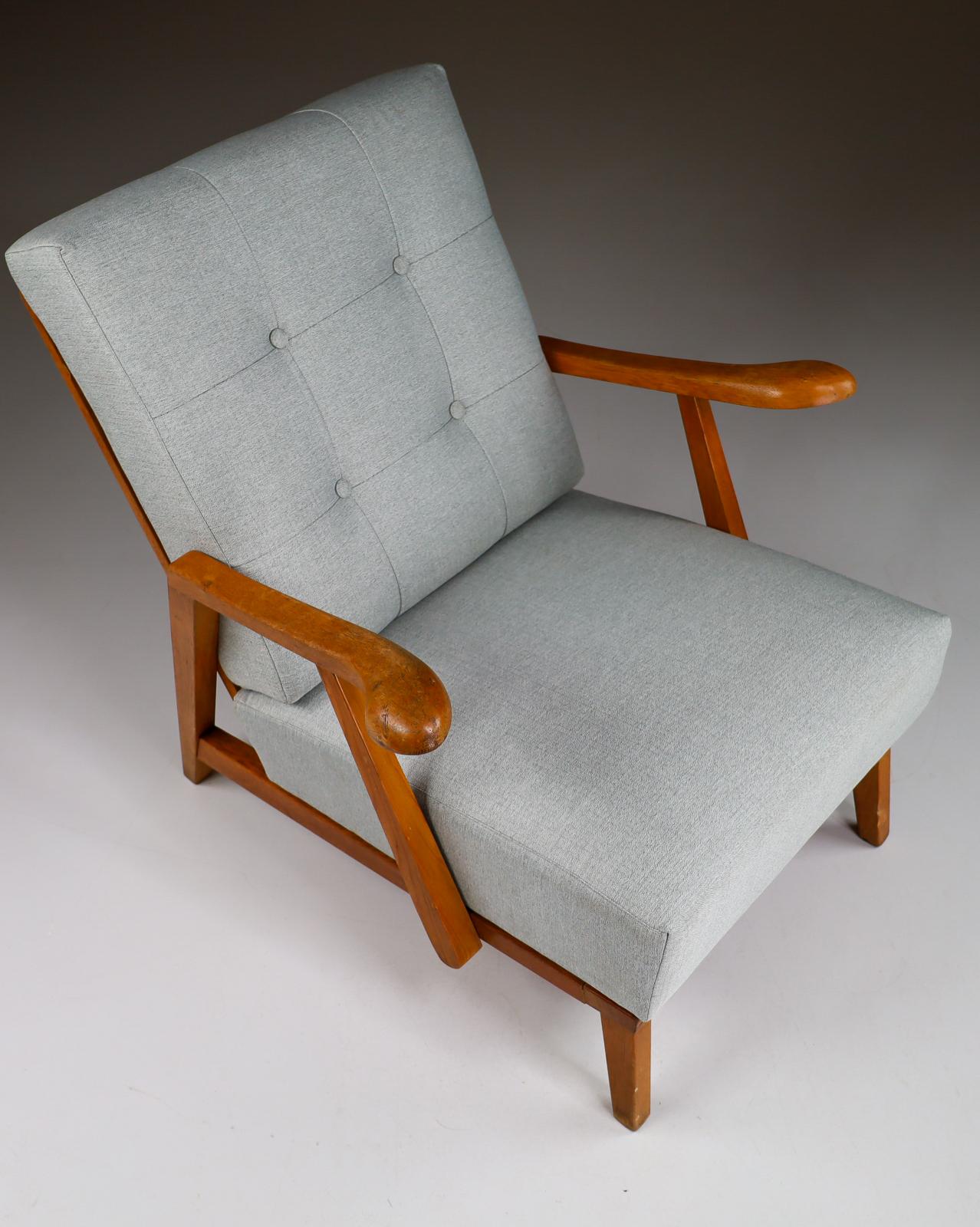 Mid-Century Modern Pair/2 Sculptural Armchairs in Oak and Reupholstered Fabric, France, 1950s