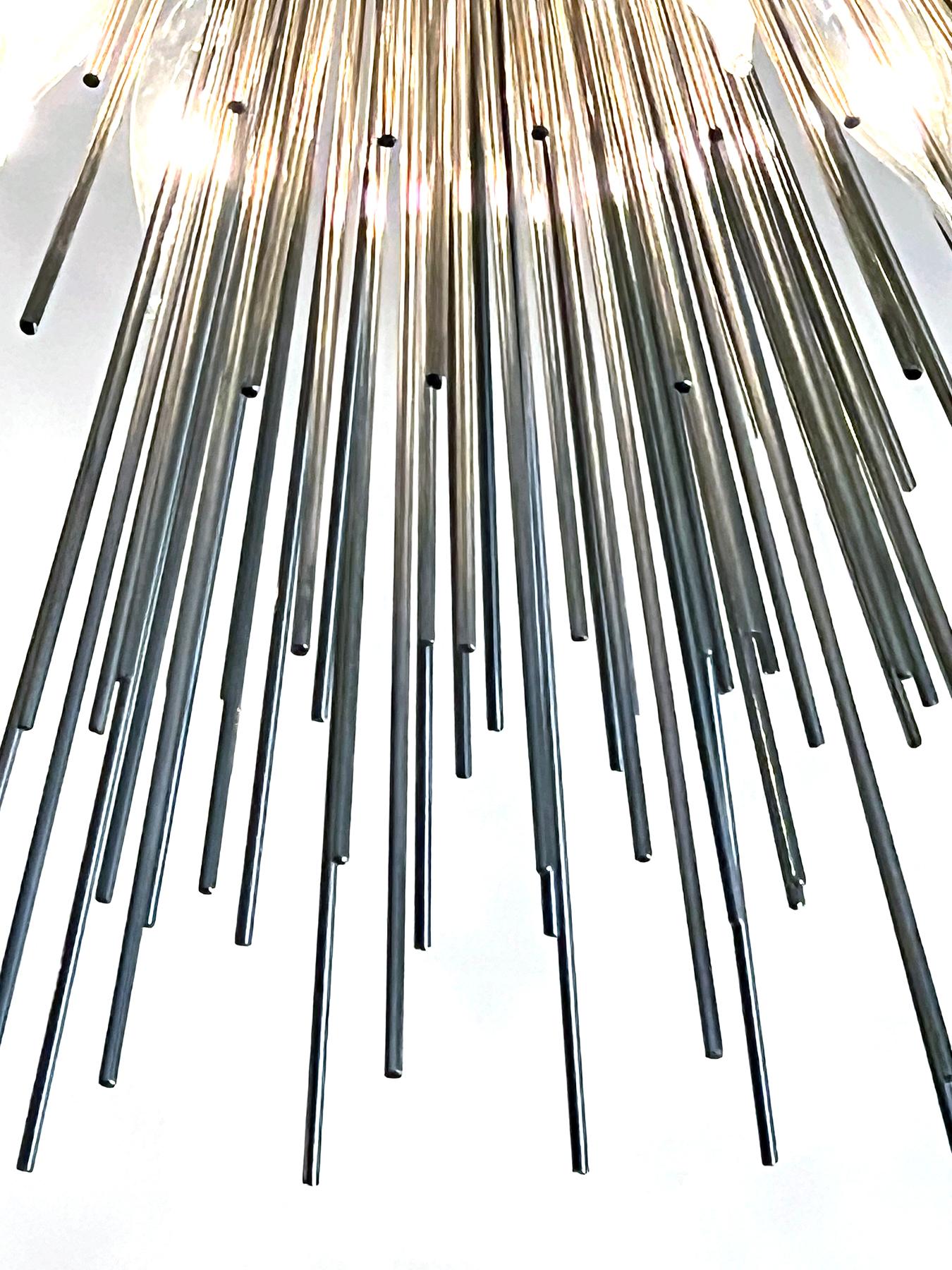 XXIe siècle et contemporain Paire de lustres Sputnik à 20 lumières de style Mid-century par Jean de Merry pour Lumiere en vente