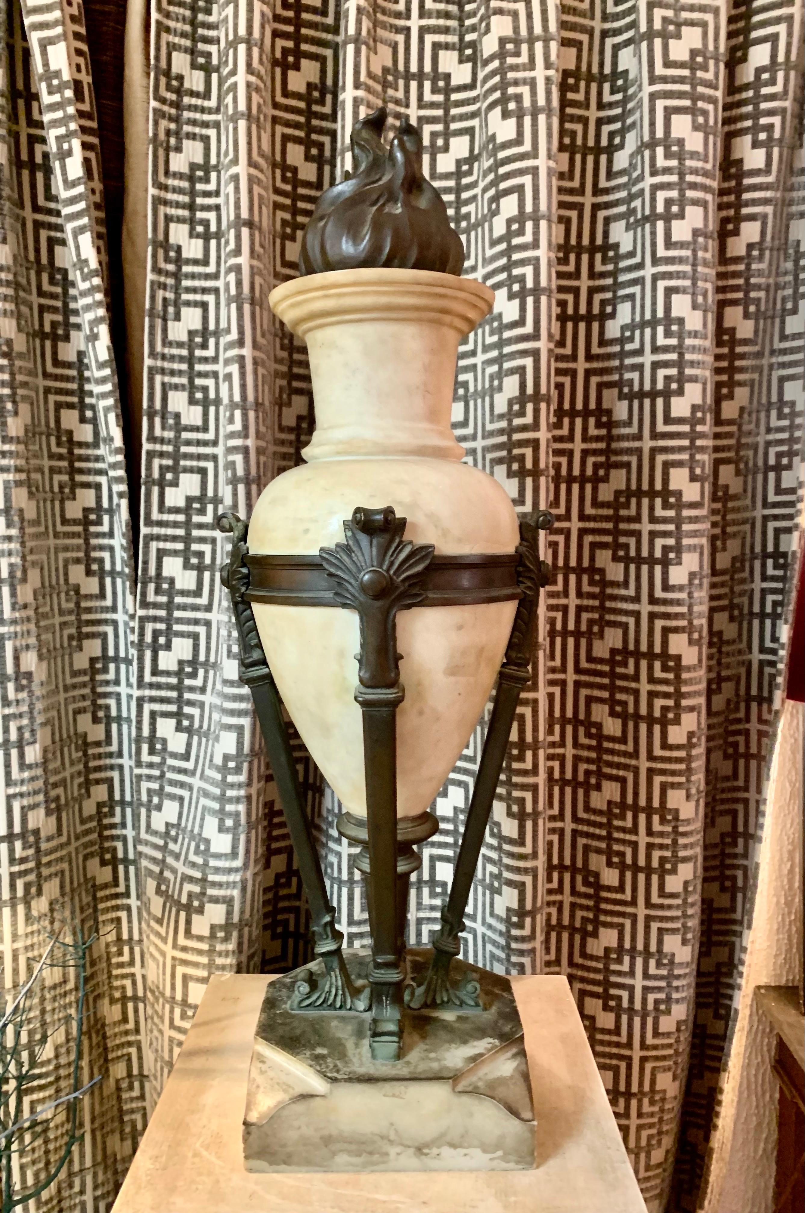 Pair 20th Century Art Deco Marble and Bronze Urns Vases  For Sale 5
