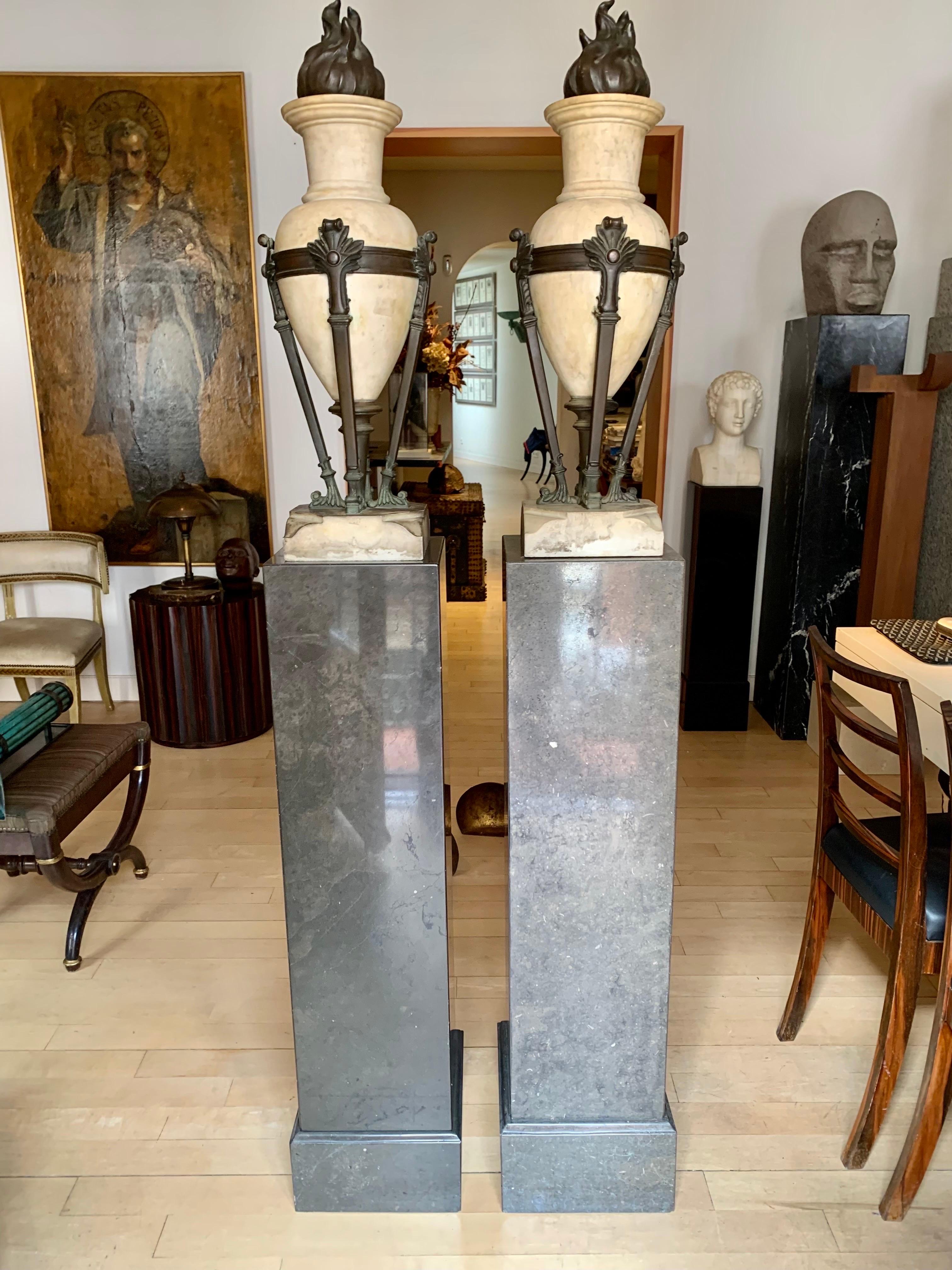 Pair 20th Century Art Deco Marble and Bronze Urns Vases  For Sale 7