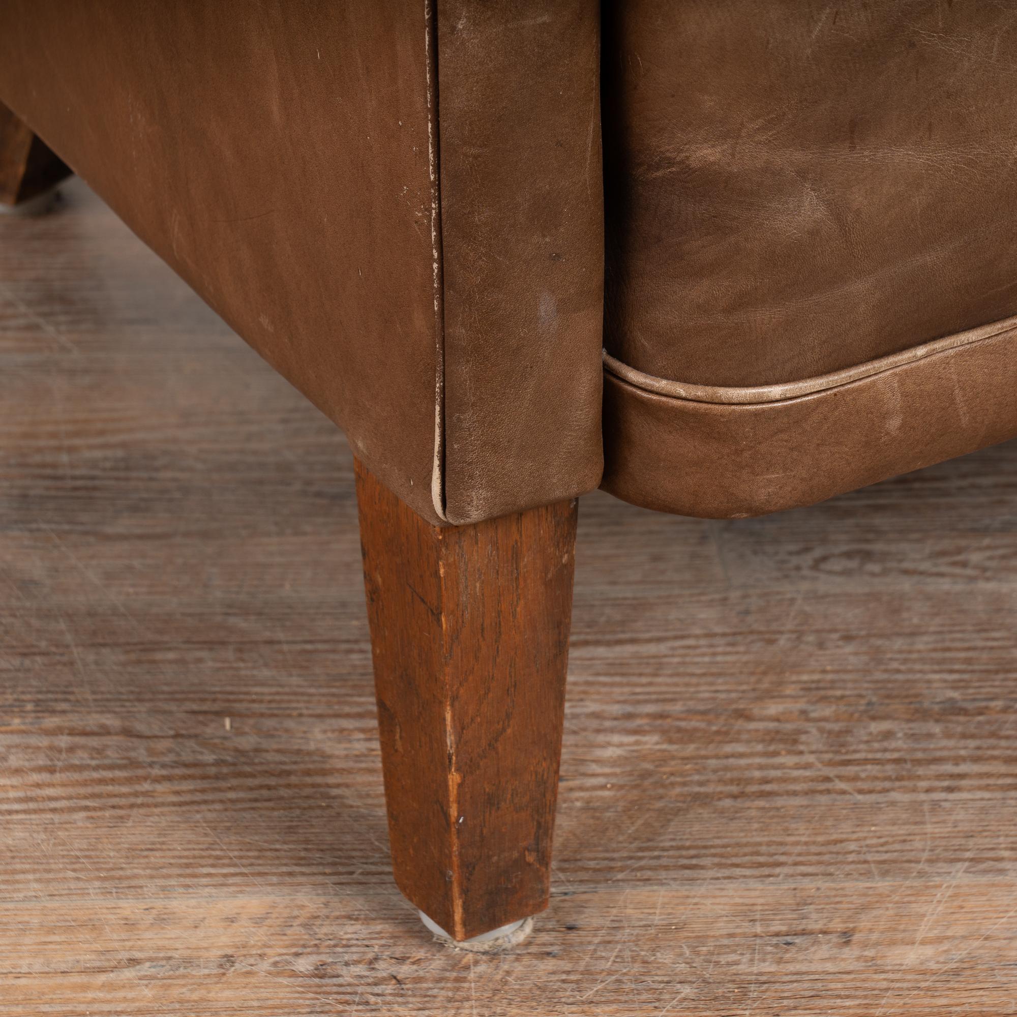 Pair, 20th Century Brown Leather Barrel Back Club Chairs, Sweden 6