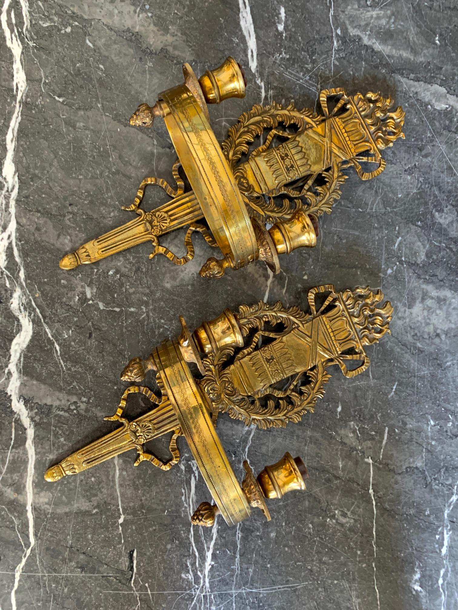 Pair 20th Century French Empre Style Bronze Wall Sconces For Sale 7