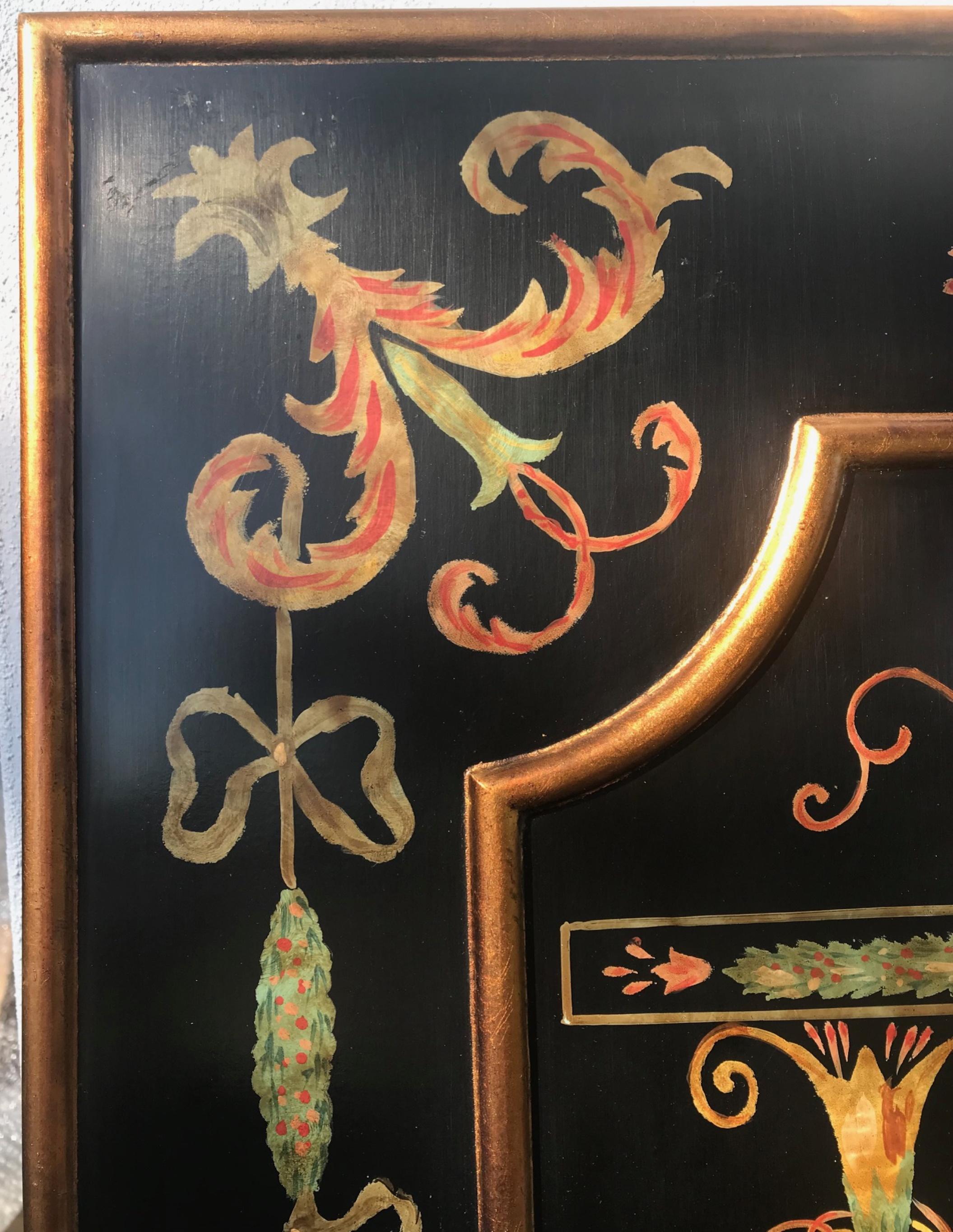 Peint à la main Paire de grands panneaux en bois de style néo-renaissance vénitienne du 20ème siècle en vente