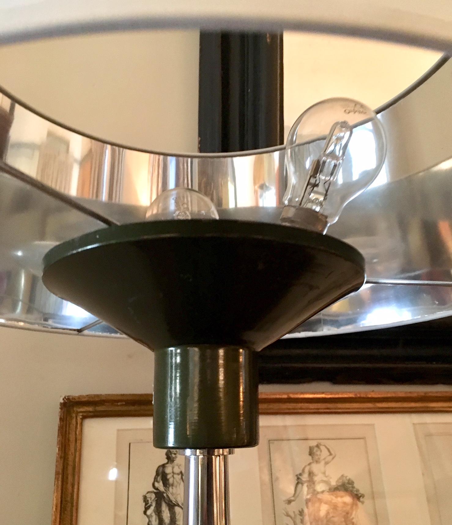 Paire de lampes de table de bureau du milieu du XXe siècle du XXe siècle en vente 2