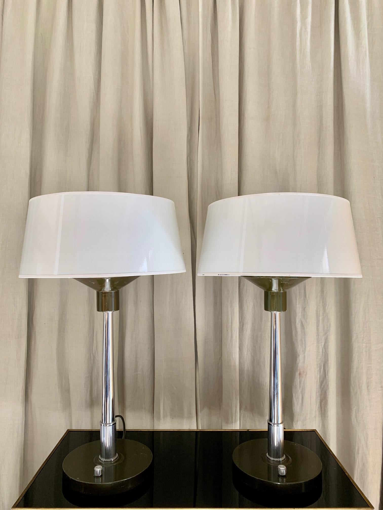 Paire de lampes de table de bureau du milieu du XXe siècle du XXe siècle en vente 7