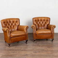 Paar, 20. Jahrhundert Vintage Chesterfield Club Chairs aus braunem Leder