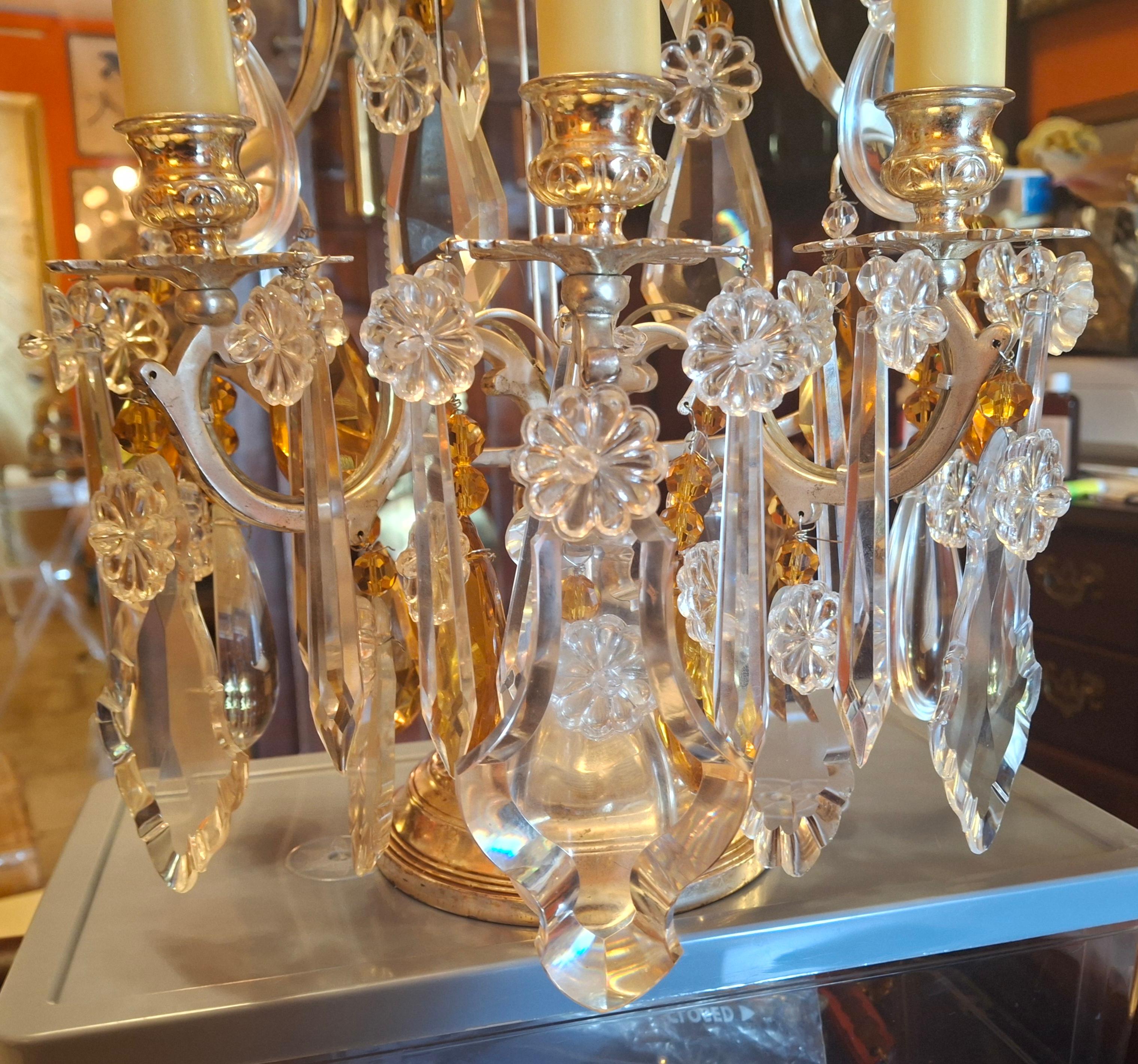 Pärchen '40er Jahre Französisch Regency Bernstein & Clear Crystal Lyre zurück Girandolen / Tischlampen im Angebot 6