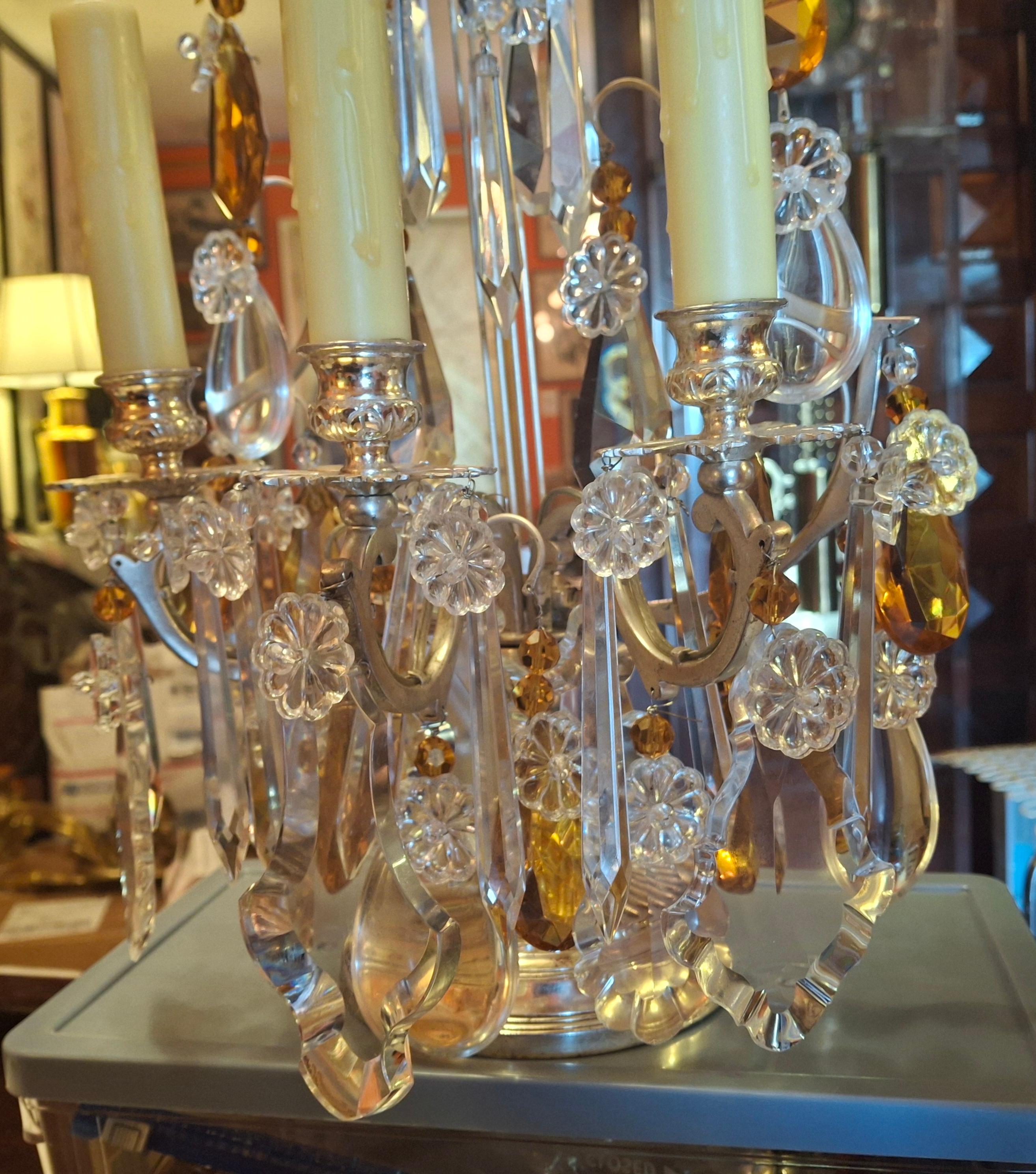 Pärchen '40er Jahre Französisch Regency Bernstein & Clear Crystal Lyre zurück Girandolen / Tischlampen im Angebot 9