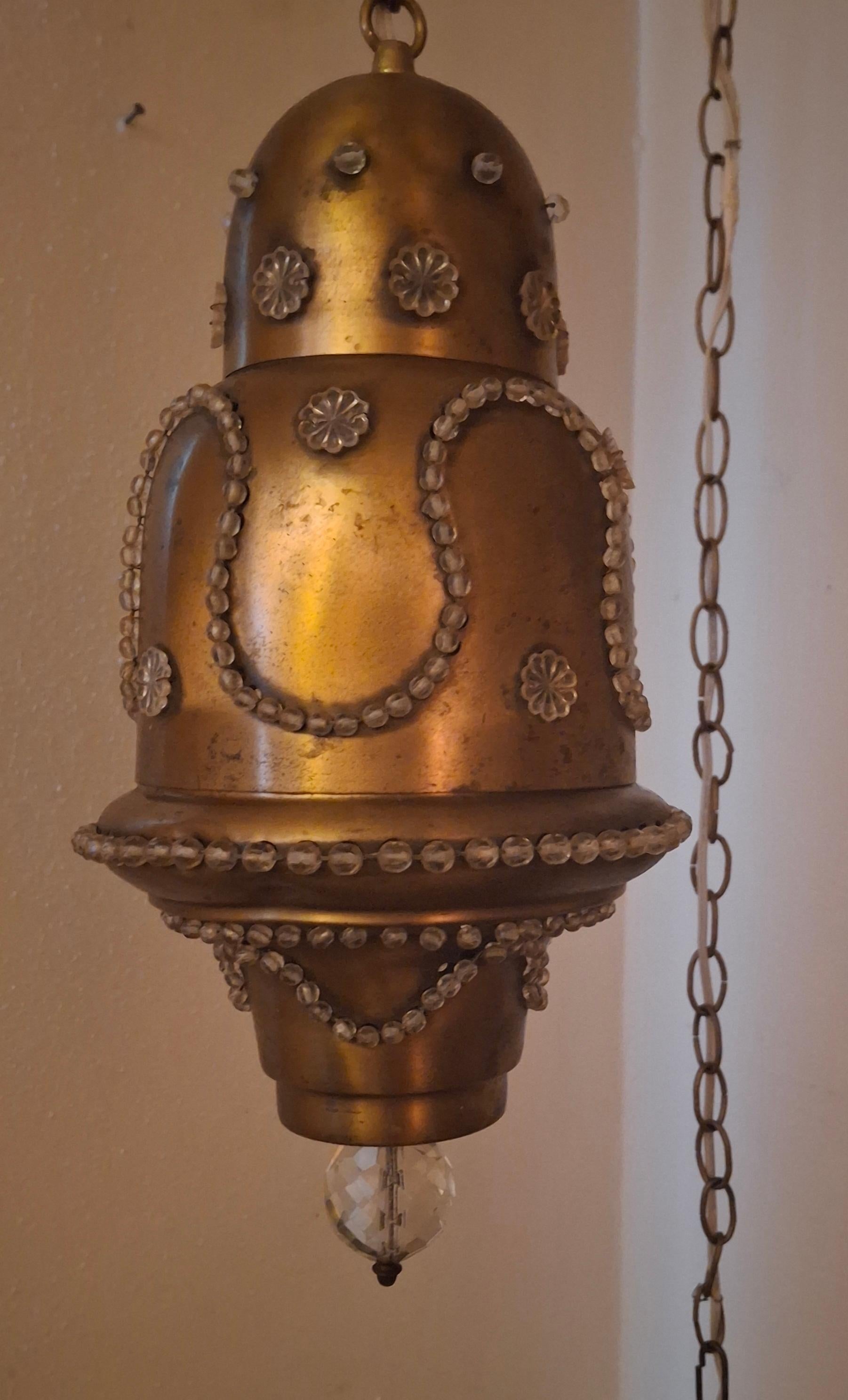 Paire de lanternes suspendues de style marocain/moderne des années 60 en laiton et cristal perlé en vente 7
