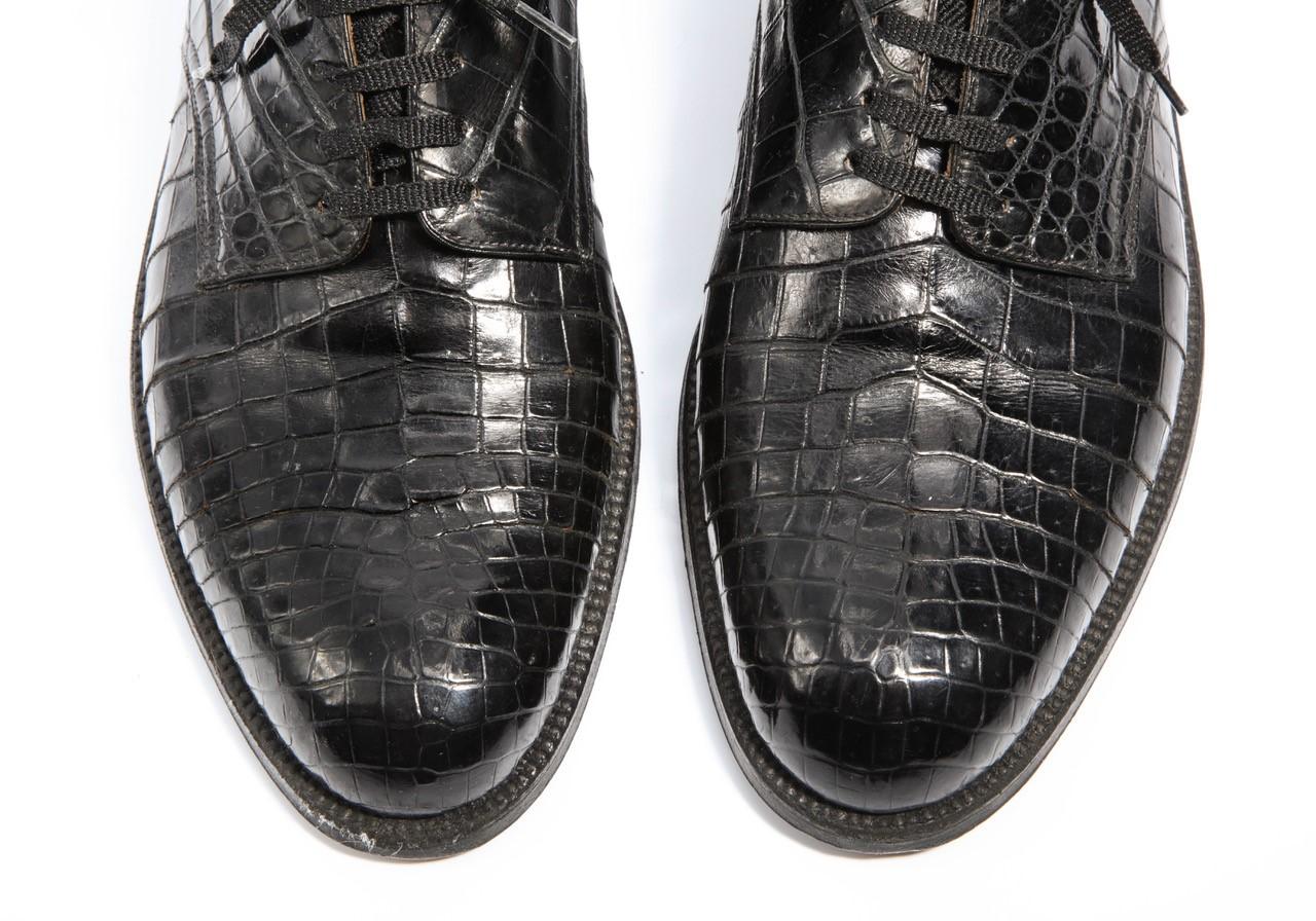 Pair Superb Royal Maker A. Gillet Paris Gentleman's 1920s  Black Crocodile Shoes In Excellent Condition In New York, NY