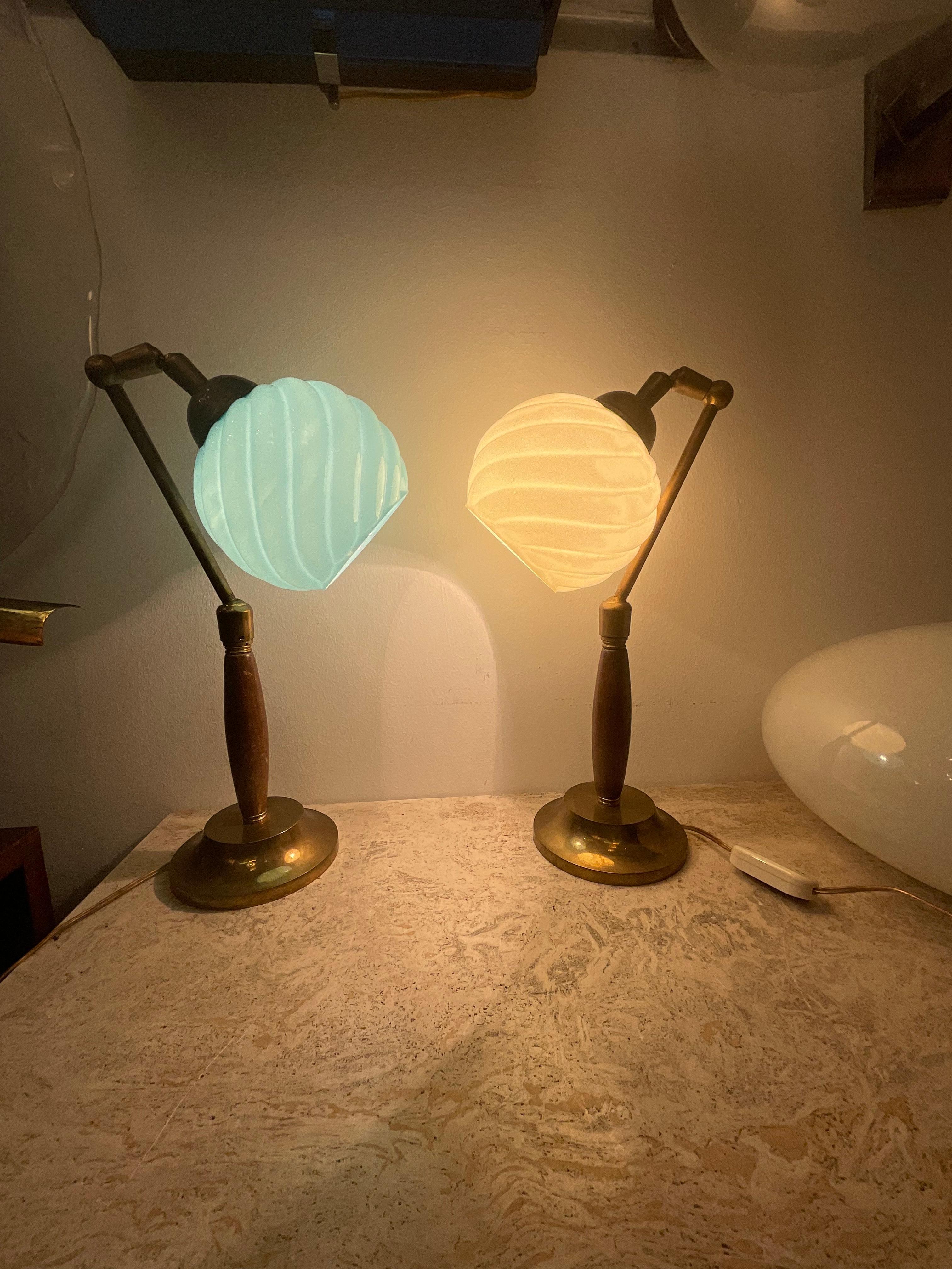 Pair a Table Lamp For Sale 4