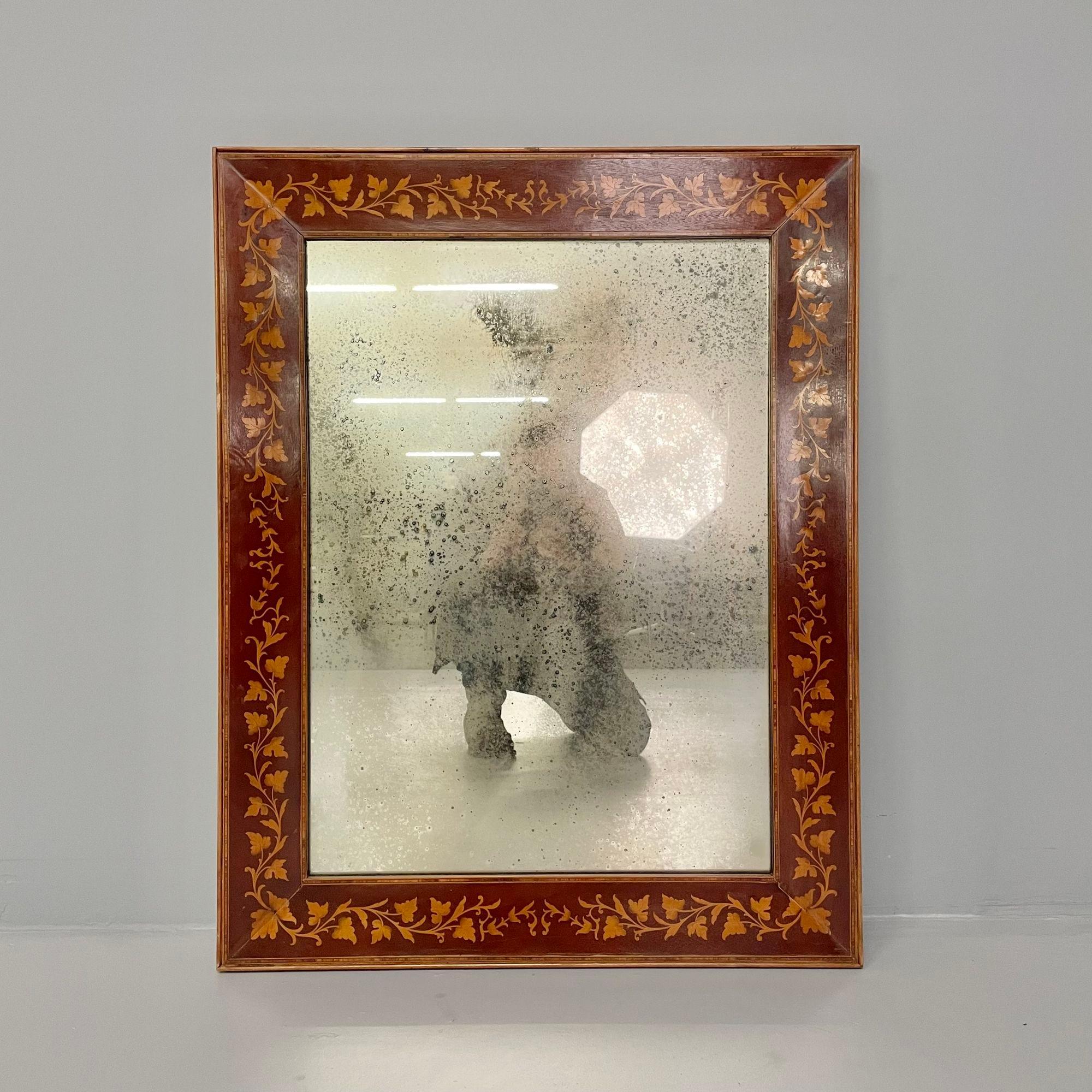 Adam’s Style, Small Wall Mirrors, Leaf Motif, Satinwood, Distressed, USA, 1930s In Good Condition In Manhasset, NY