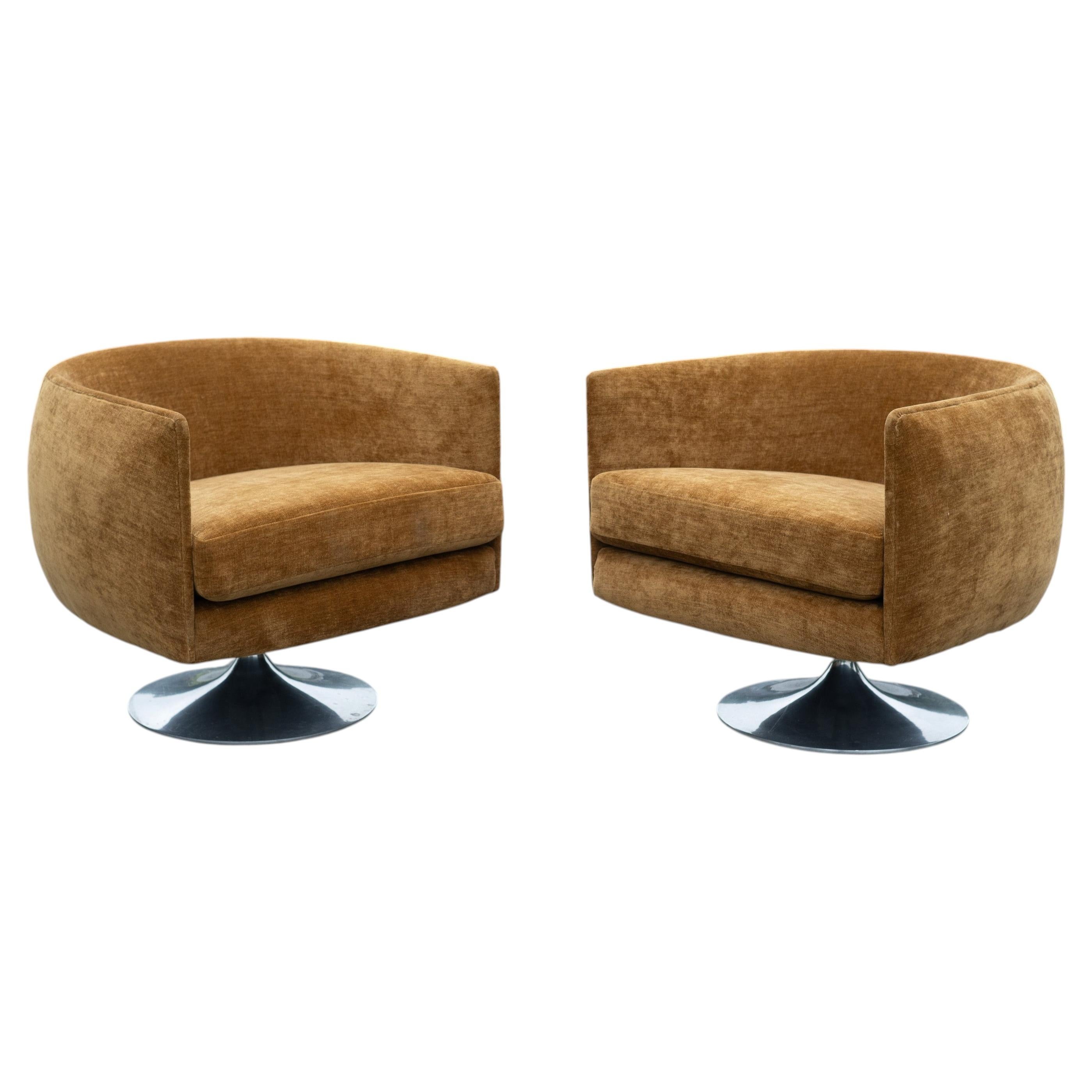 Lot de deux fauteuils pivotants « Barrel Form » d'Adrian Pearsall, revêtement en laine mélangée « Fresh » et piètements « Tulip »