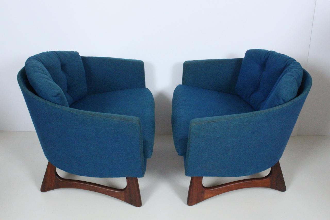 Pair Adrian Pearsall for Craft Associates Wide Barrel Club Chairs 3
