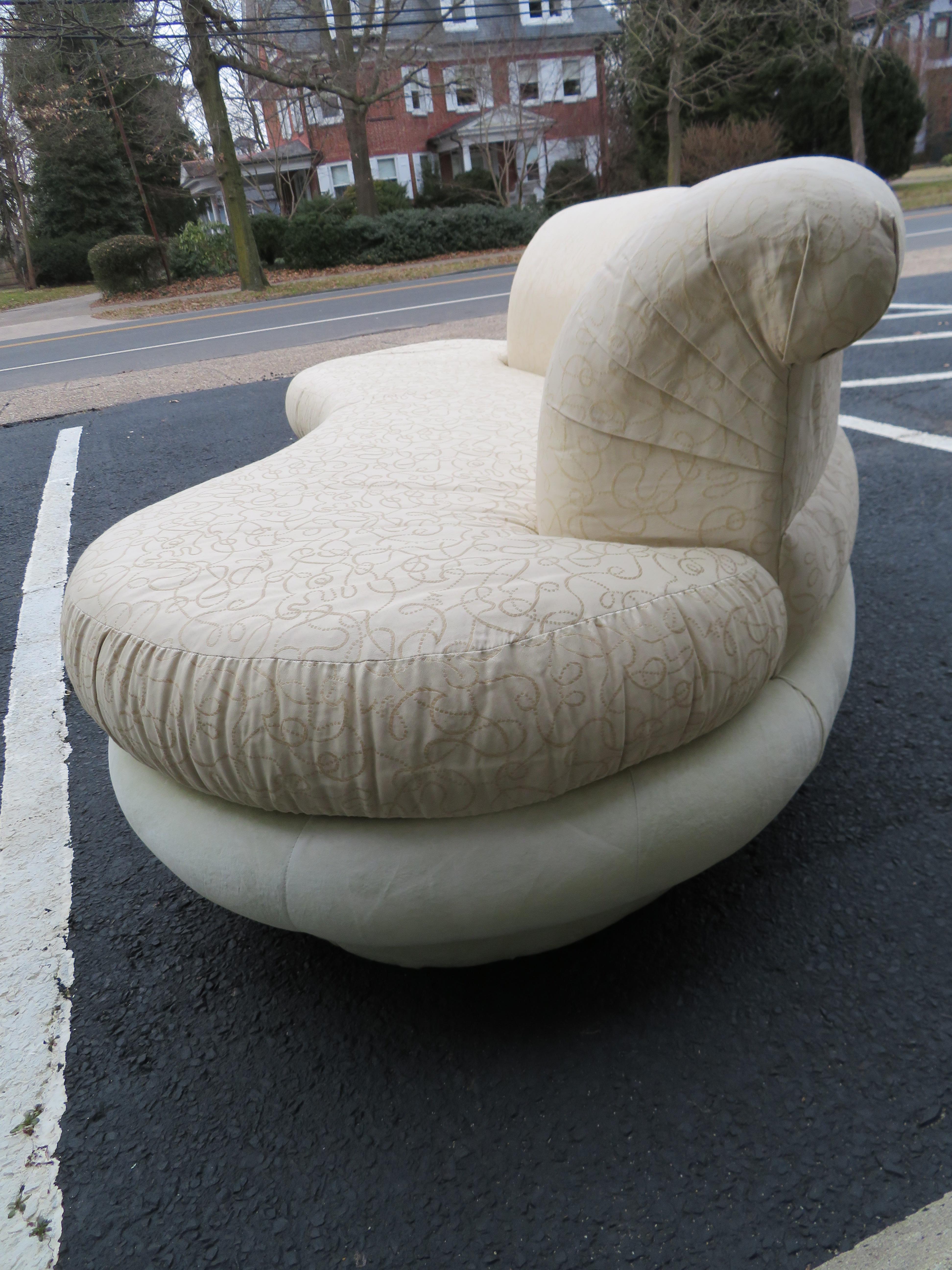 kidney shaped couch