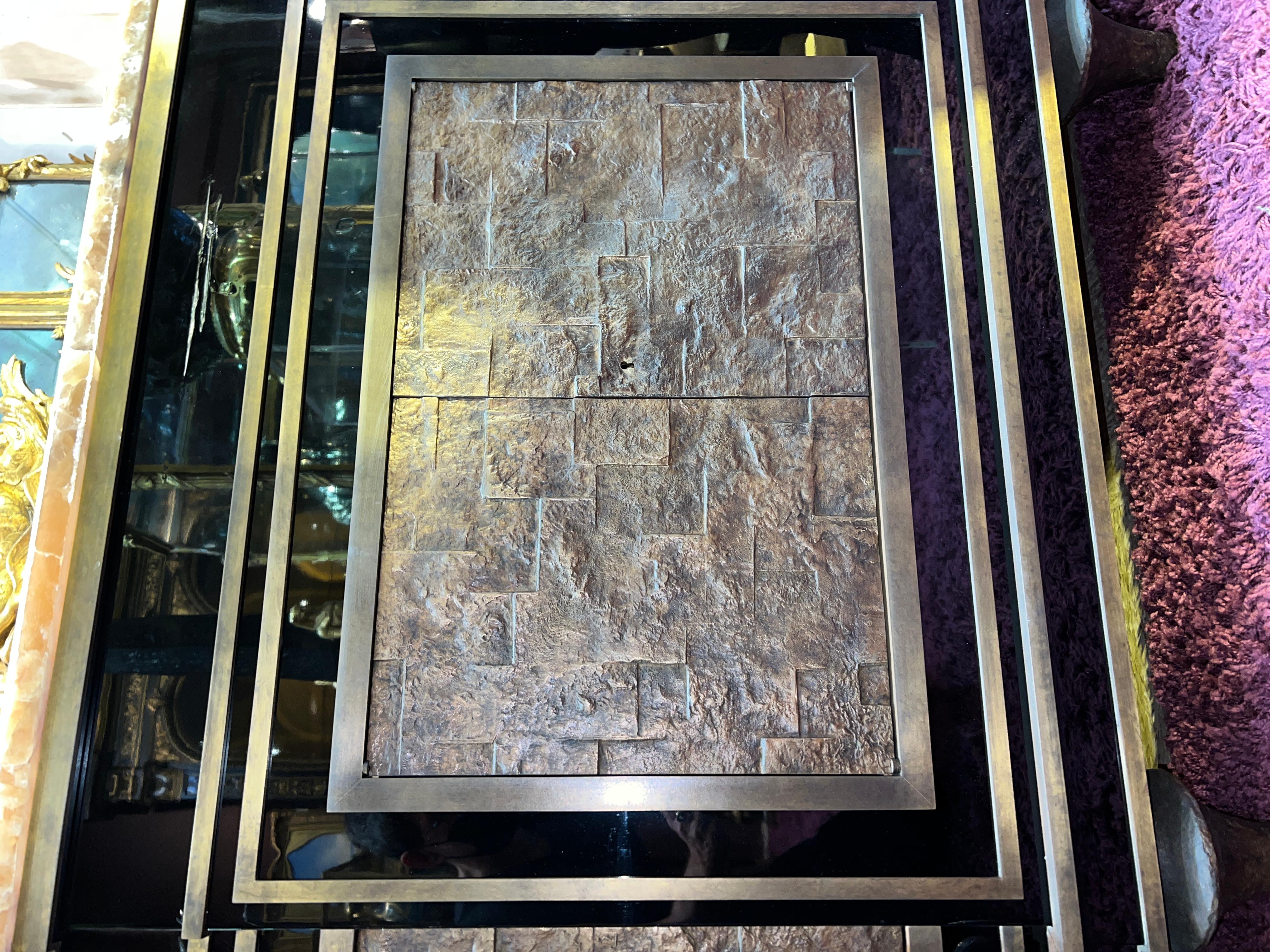 Paire d'armoires latérales en albâtre et bronze de Peter Marino Bon état - En vente à New York, US