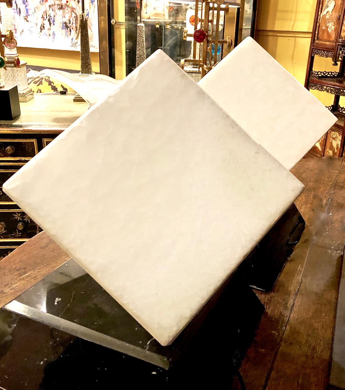 20th Century Pair of Alabaster Cube Lamps For Sale