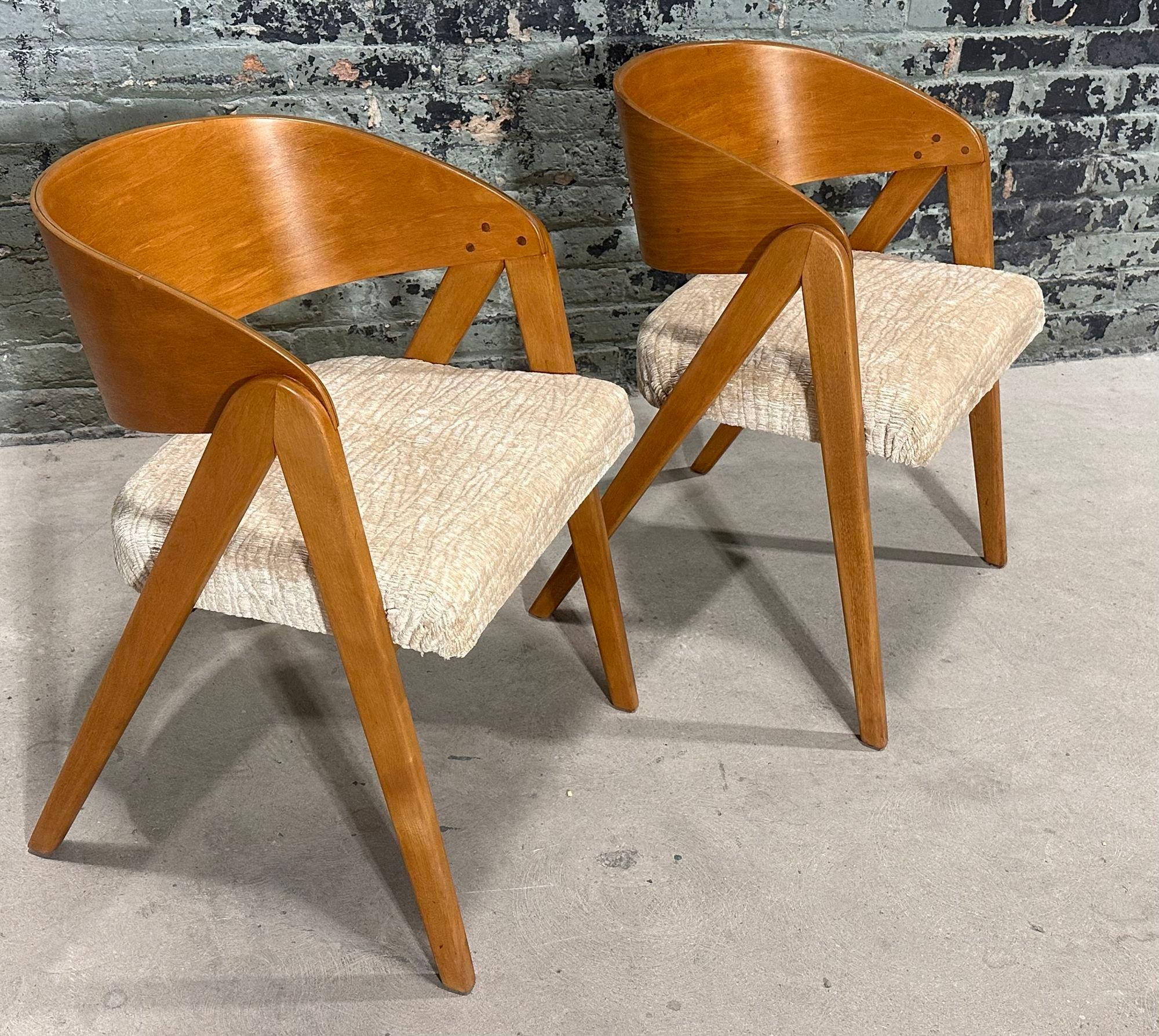 American Pair Alan Gould Compass Dining/Side Chairs, 1950 For Sale