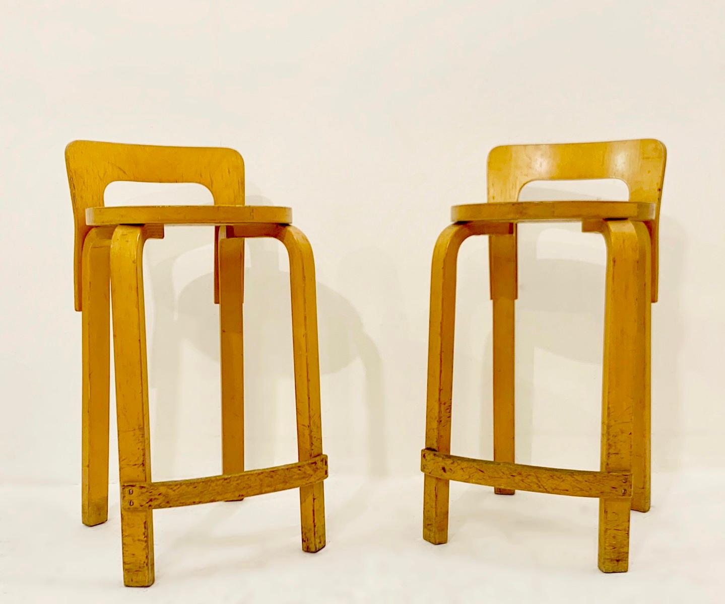 Pair of Alvar Aalto bar stools K65 Artek, 1930s.