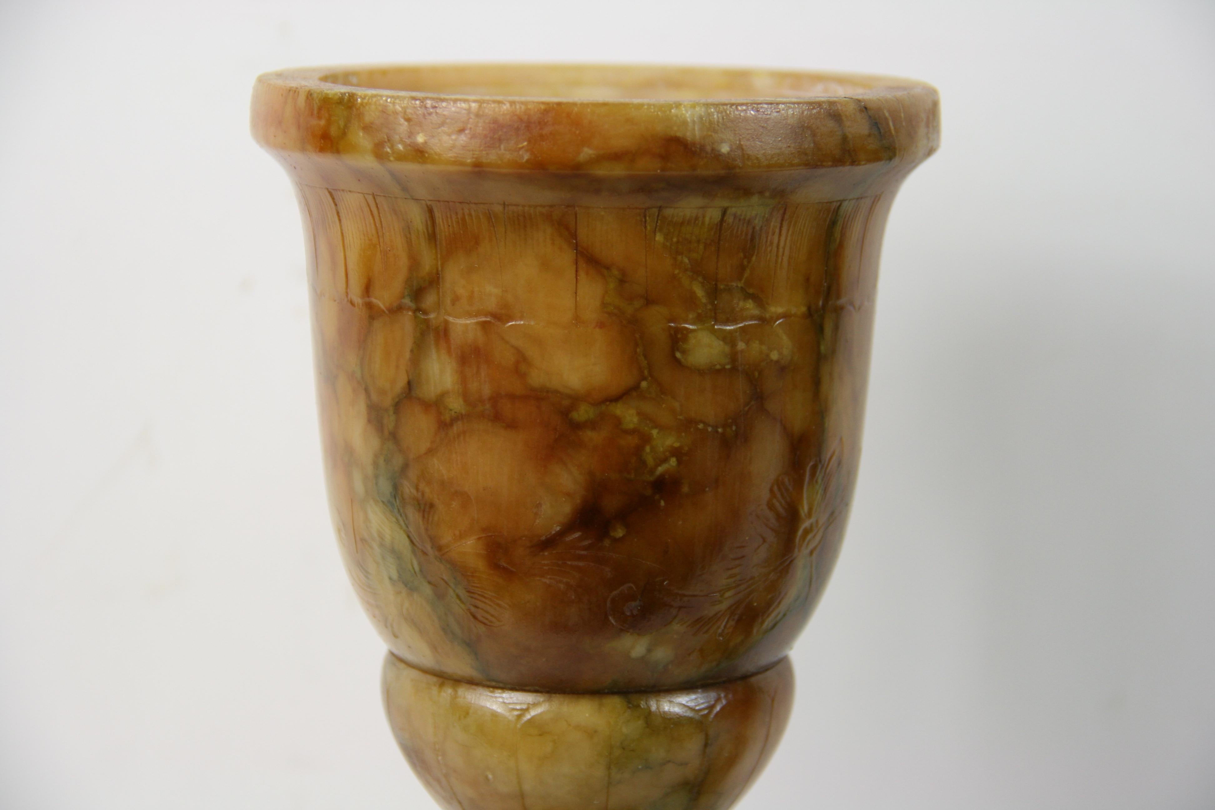 Pair of Amber Alabaster Urn Lamps, circa 1940s For Sale 3