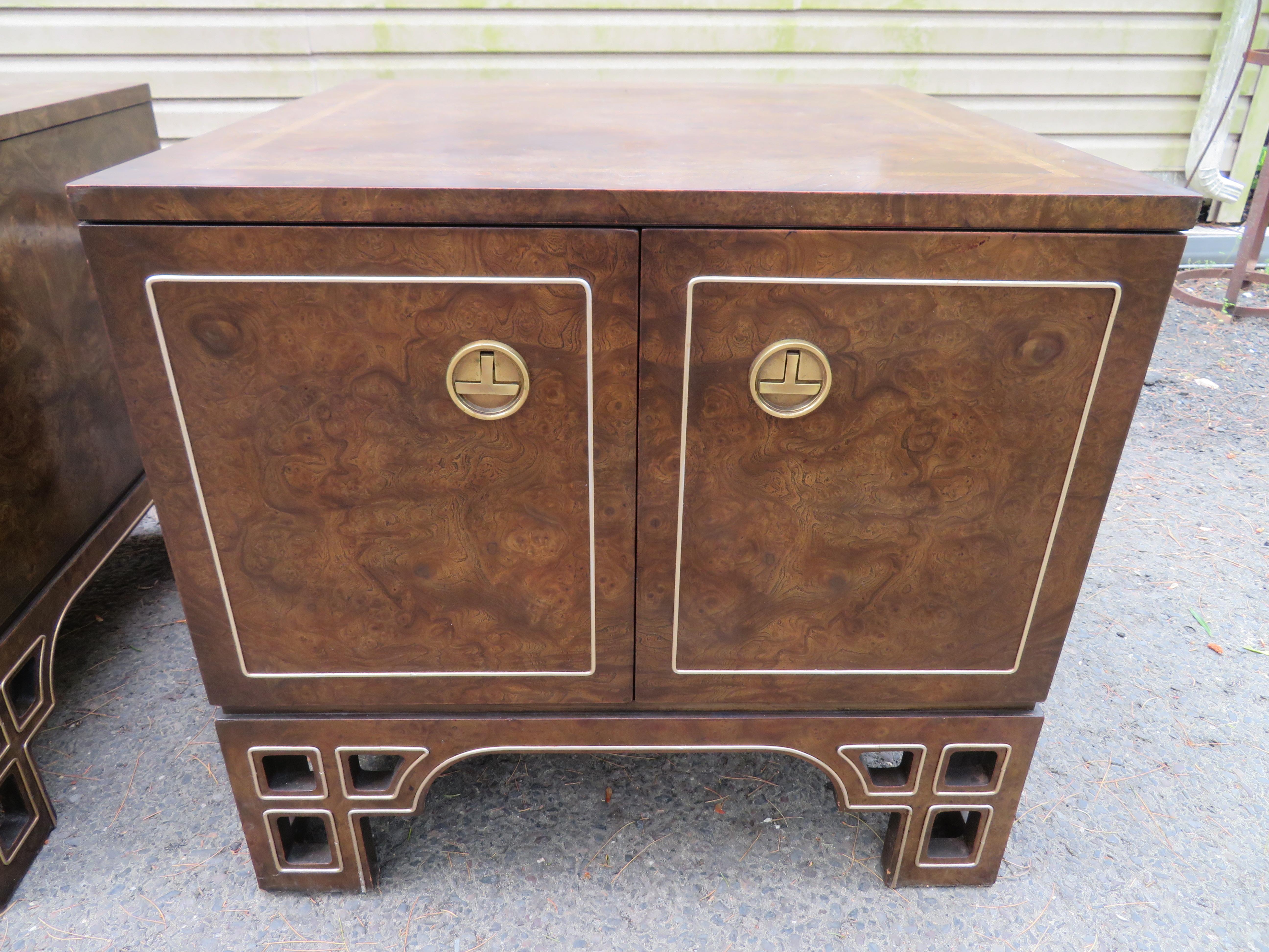 American Pair Amboyna Burl Brass Mastercraft Asian End/Night Stands Mid-Century Modern For Sale