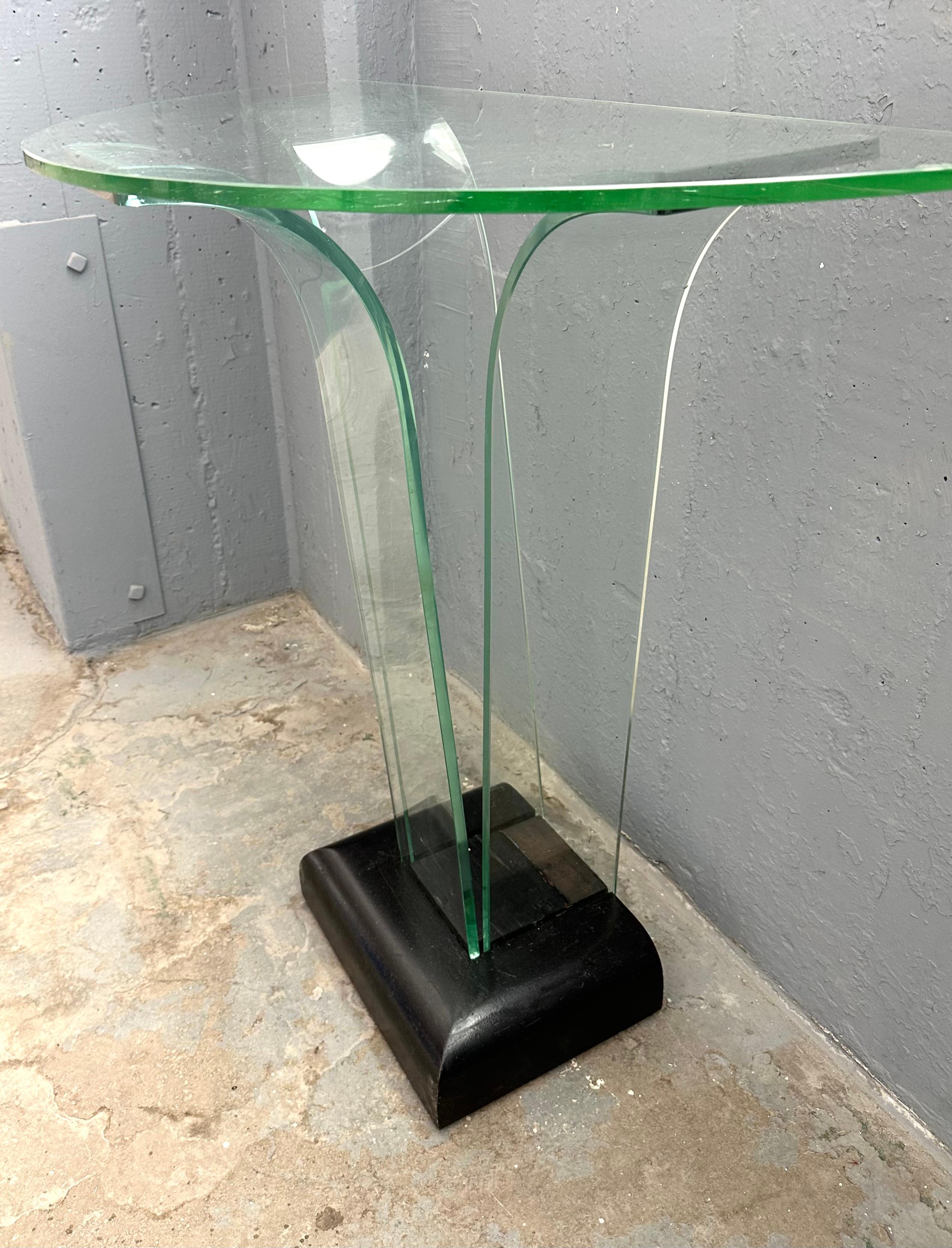 Mid-20th Century Pair American Art Deco Curved Glass Console Tables by Ben Mildwoff For Sale