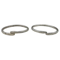 Paar antike römische Schlangenarmbänder Silber 2. Jh. n. Chr. Tragbar, Museumsqualität