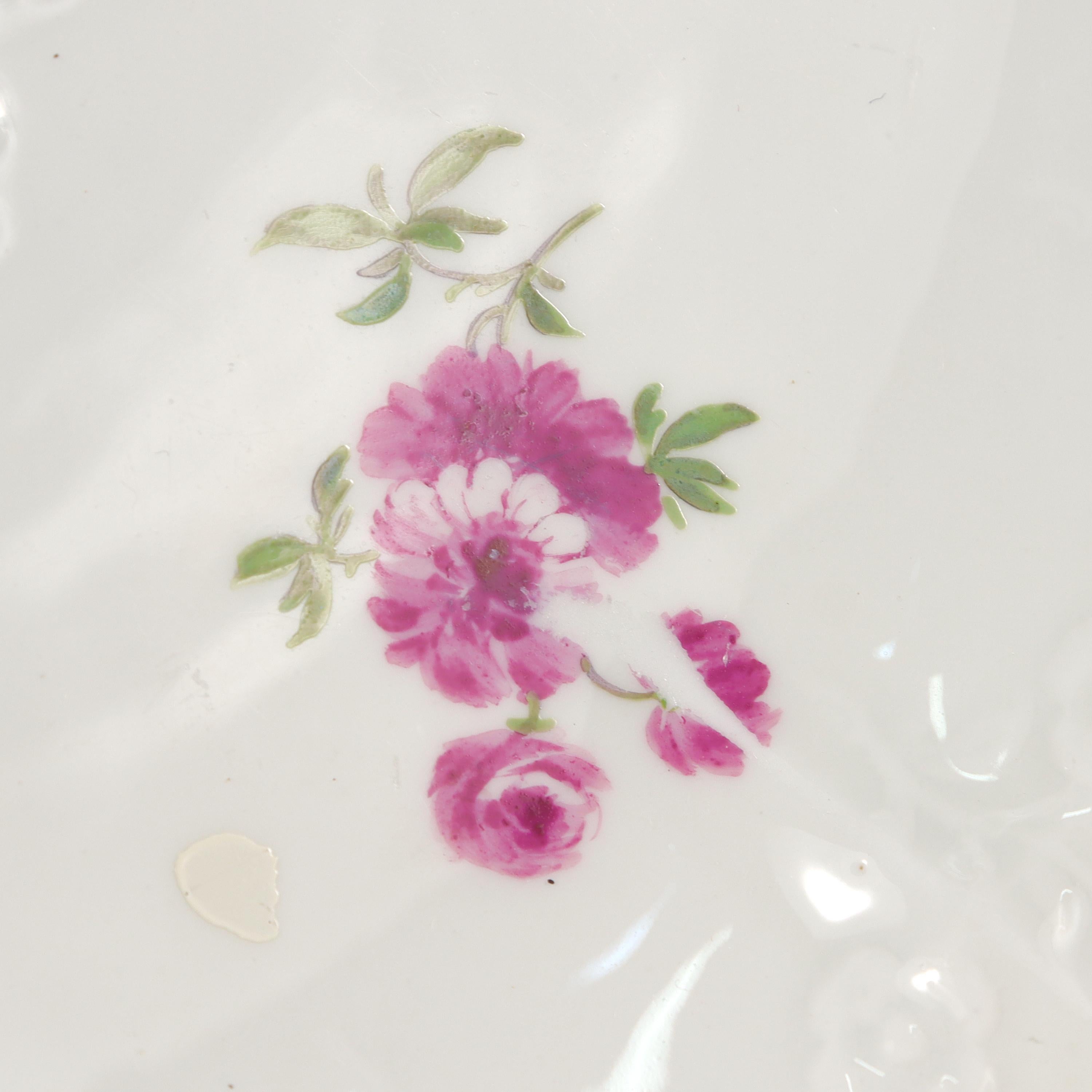 Pair Antique 18c Meissen Vergissmeinnicht Pattern Porcelain Plates with Flowers For Sale 5