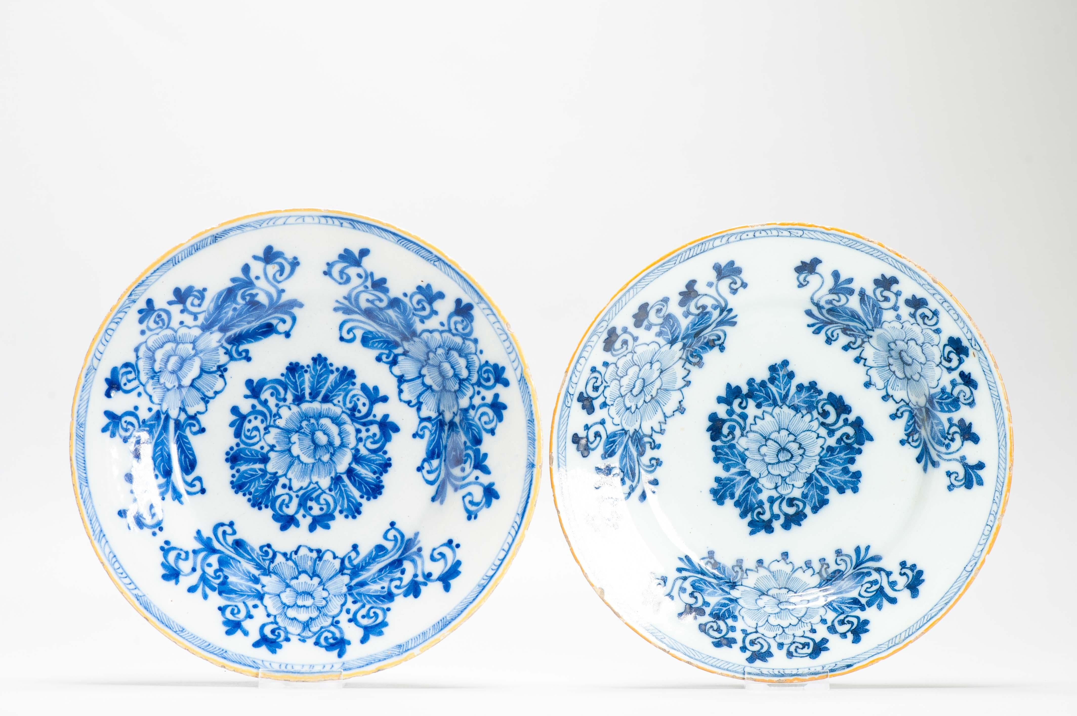 Coppia Antico piatto in terracotta Delft del XVIII secolo olandese Piatto in terracotta Delft basato su Ch in vendita 1