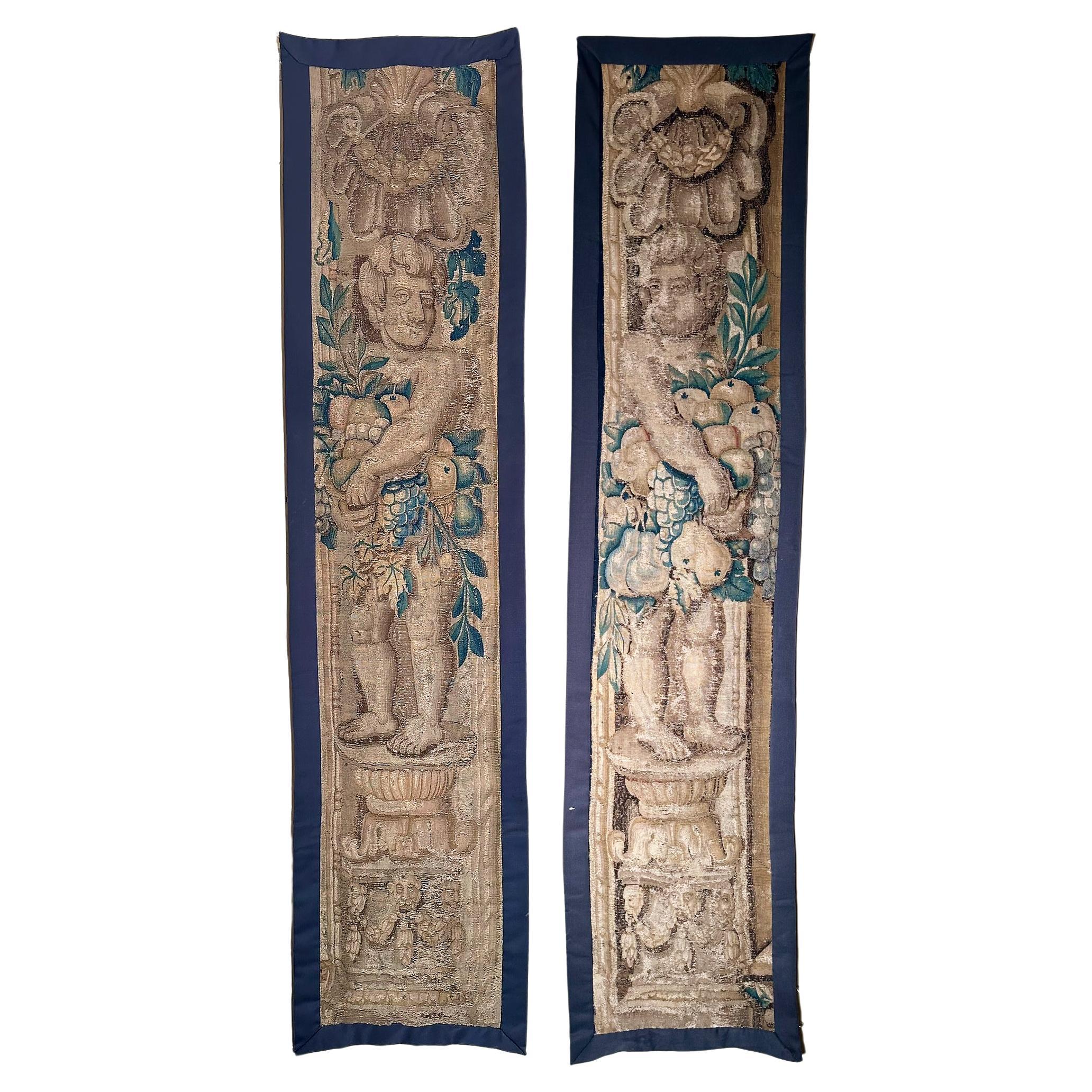Paar antike flämische Wandteppiche aus dem 18. Jahrhundert, CIRCA 1780.
