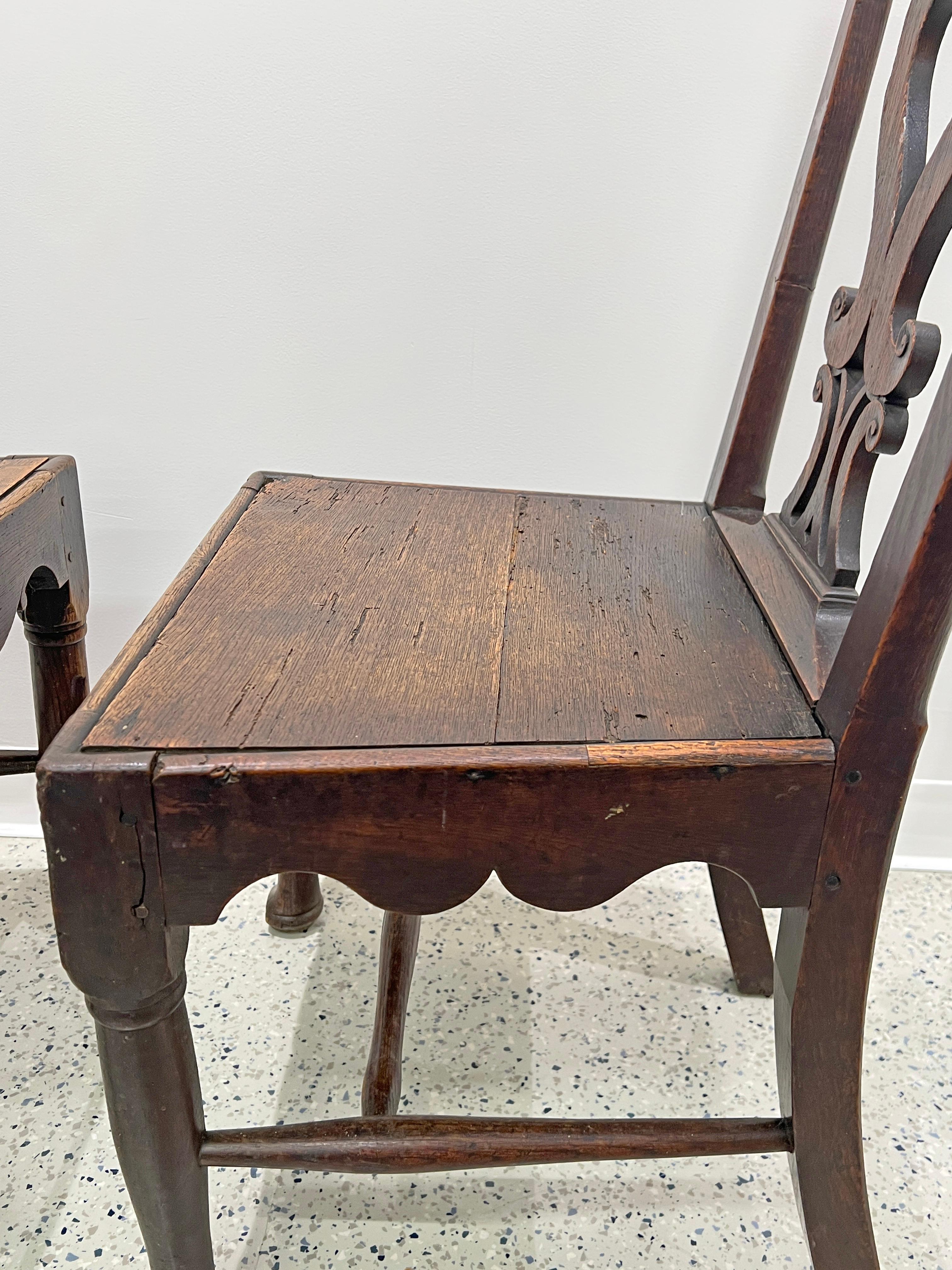 Pair Antique 18th Century Irish Oak Chippendale Side Chairs with Celtic Carving For Sale 7