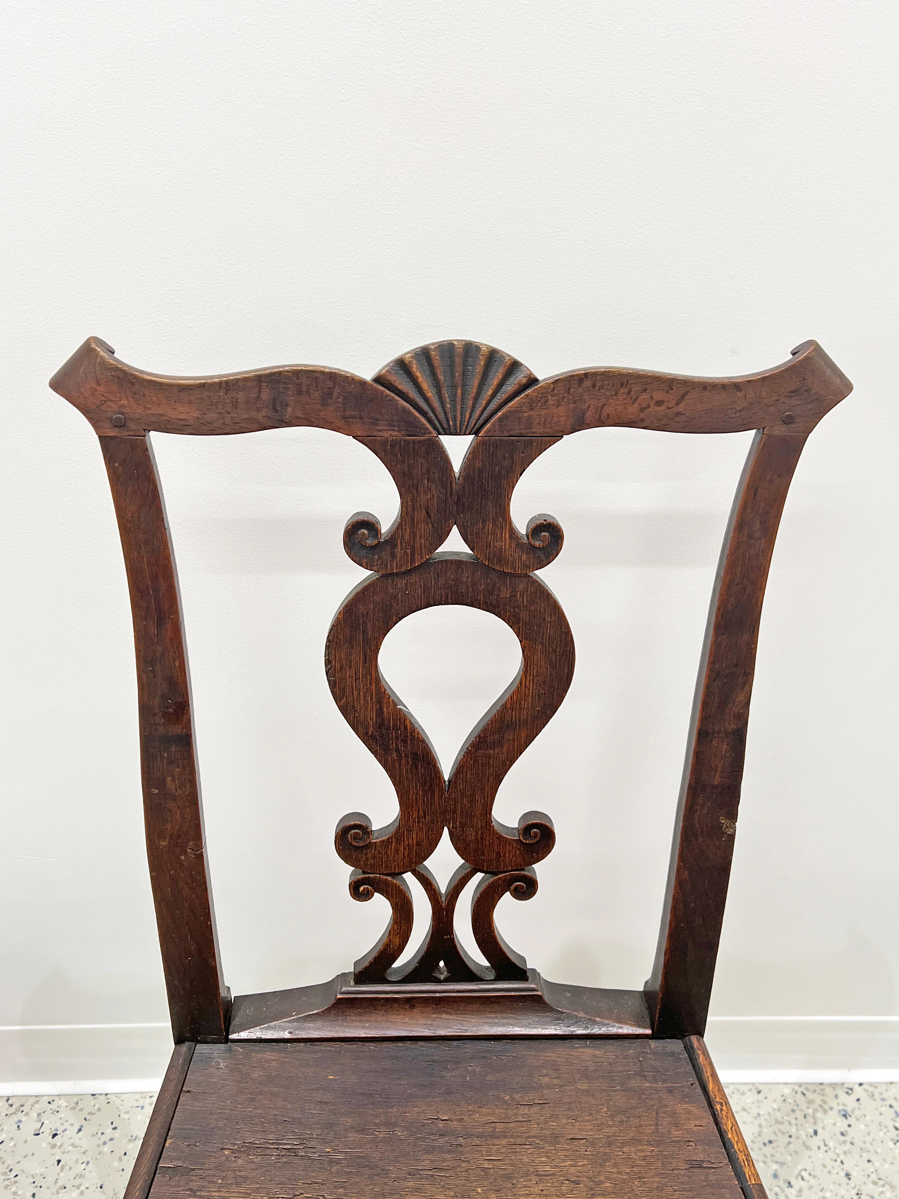 Pair Antique 18th Century Irish Oak Chippendale Side Chairs with Celtic Carving For Sale 2