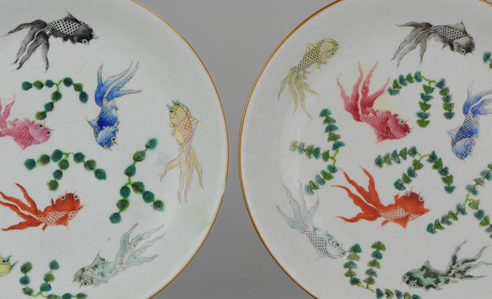 19th Century Pair of Antique Chinese Porcelain Plates Goldfishes Qianlong Marked