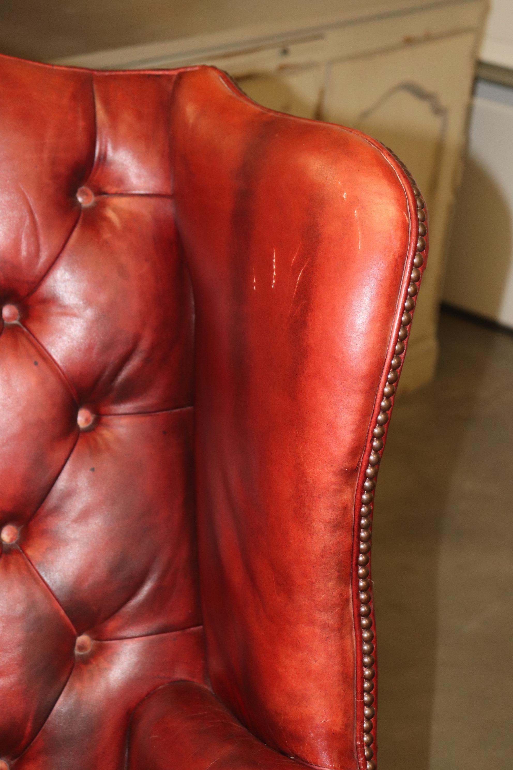 Pair Antique 1920s Era Red Leather Chertfield Tufted Georgian Wingback Chairs 5