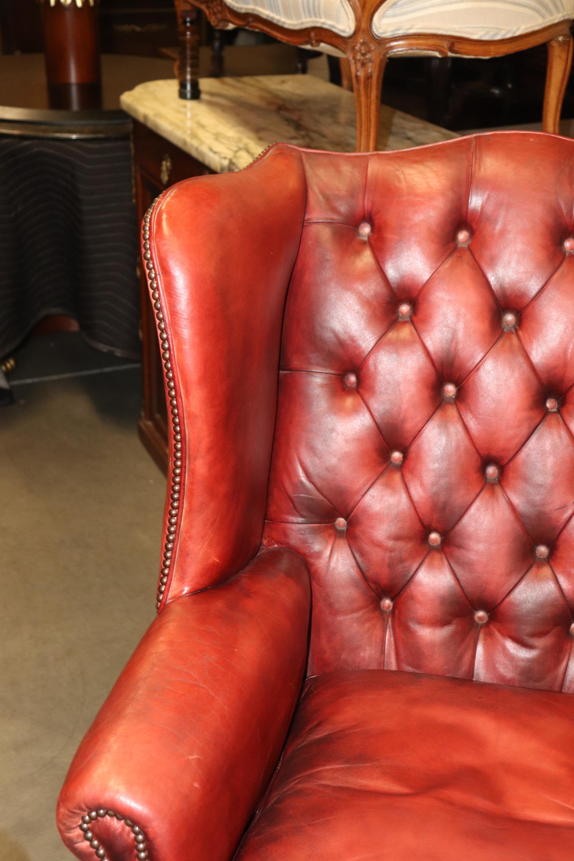 Pair Antique 1920s Era Red Leather Chertfield Tufted Georgian Wingback Chairs 7