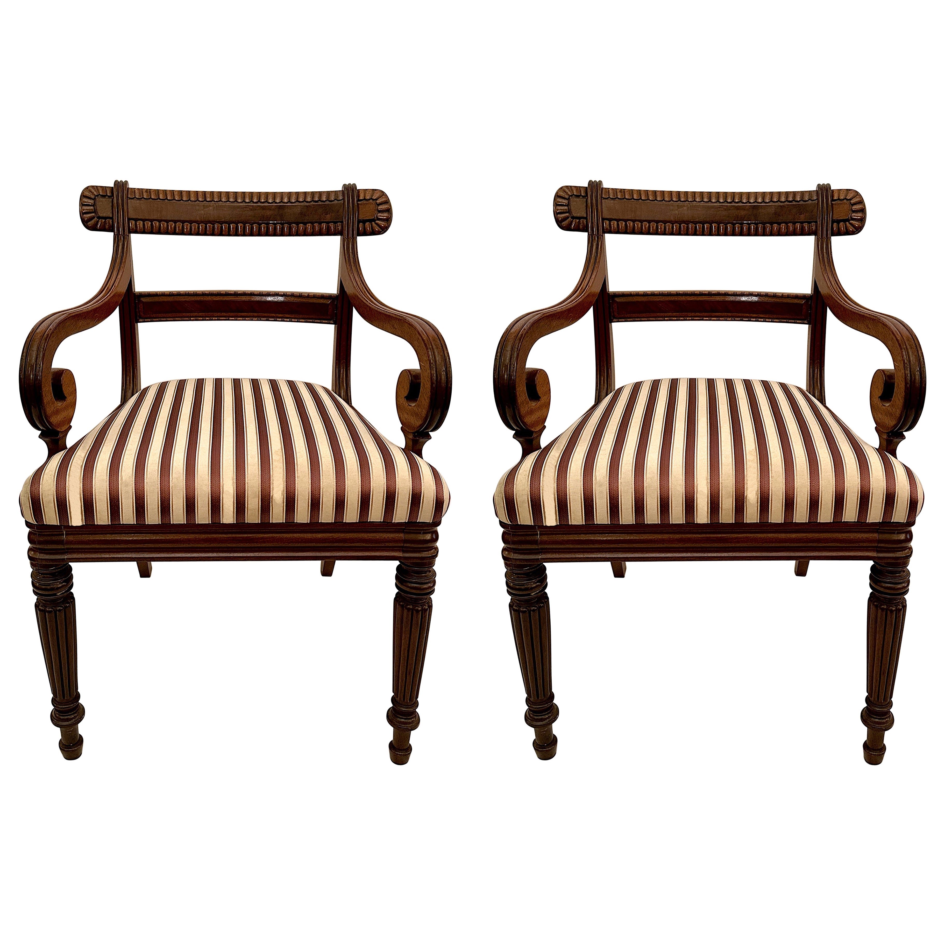 Coppia di antiche poltrone in mogano William Williams IV del XIX secolo, CIRCA 1830.