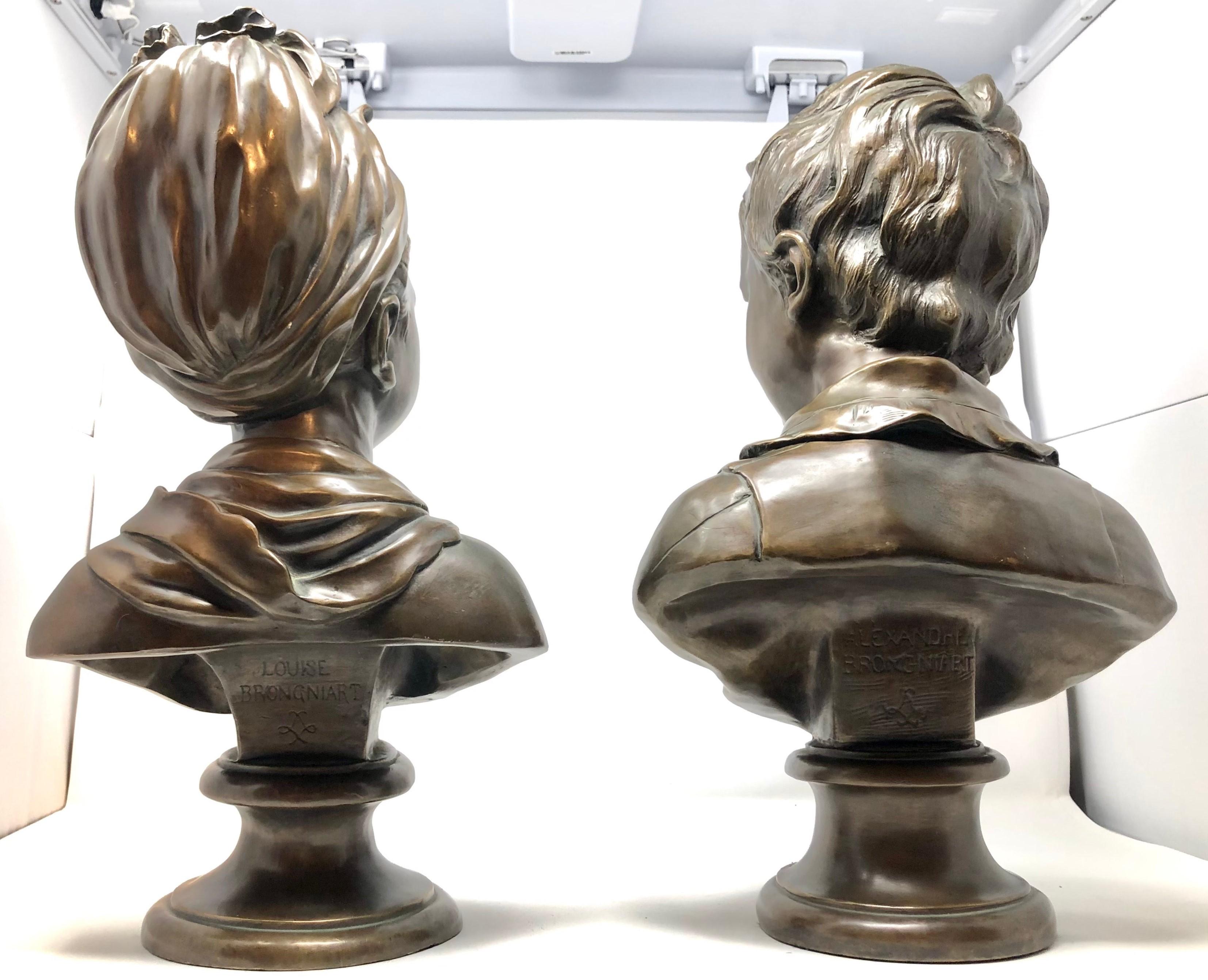 Français Paire de bustes portraits d'enfants en bronze ancien du 19ème siècle d'après Houdon en vente