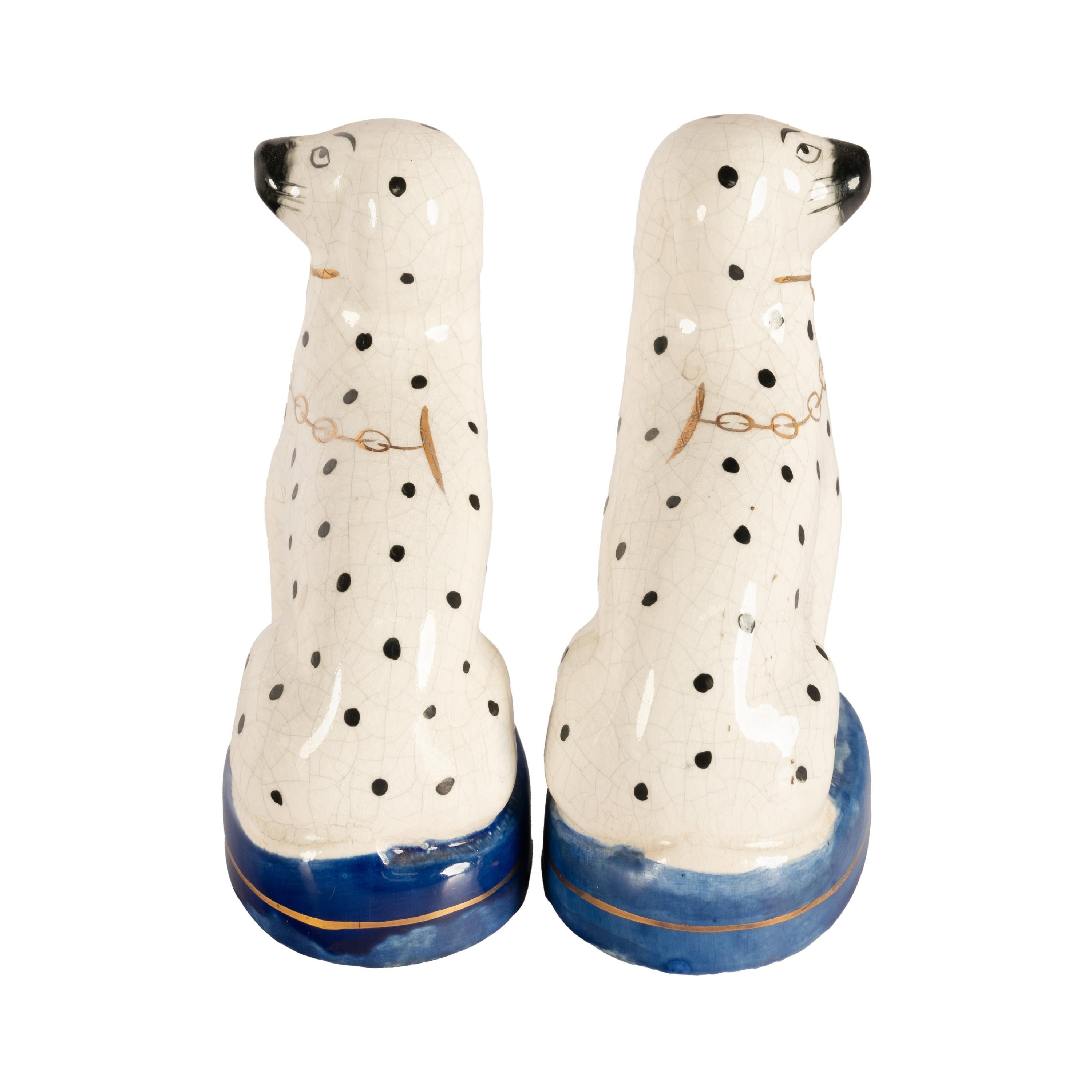 Par de Figurillas Antiguas de Perro de Cerámica Dálmata de Staffordshire del Siglo XIX 1850 en Bueno estado para la venta en Portland, OR